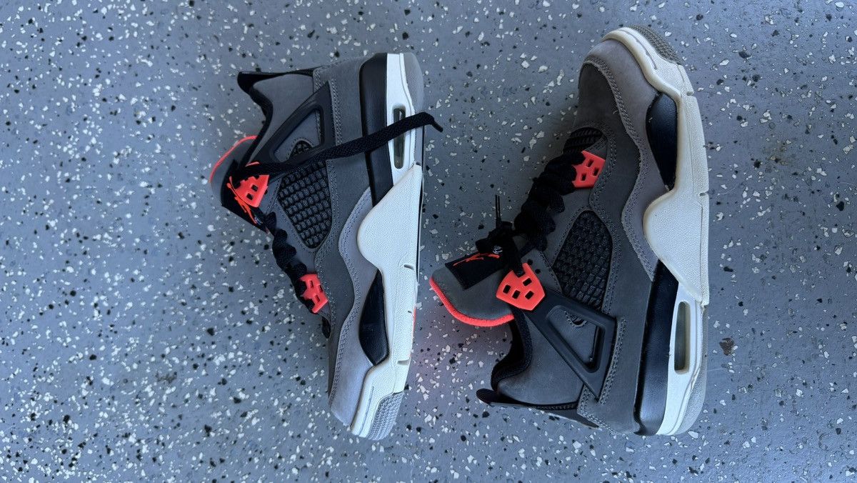 Jordan Brand Air jordan 4 Size US 5 / EU 37 - 1 Thumbnail