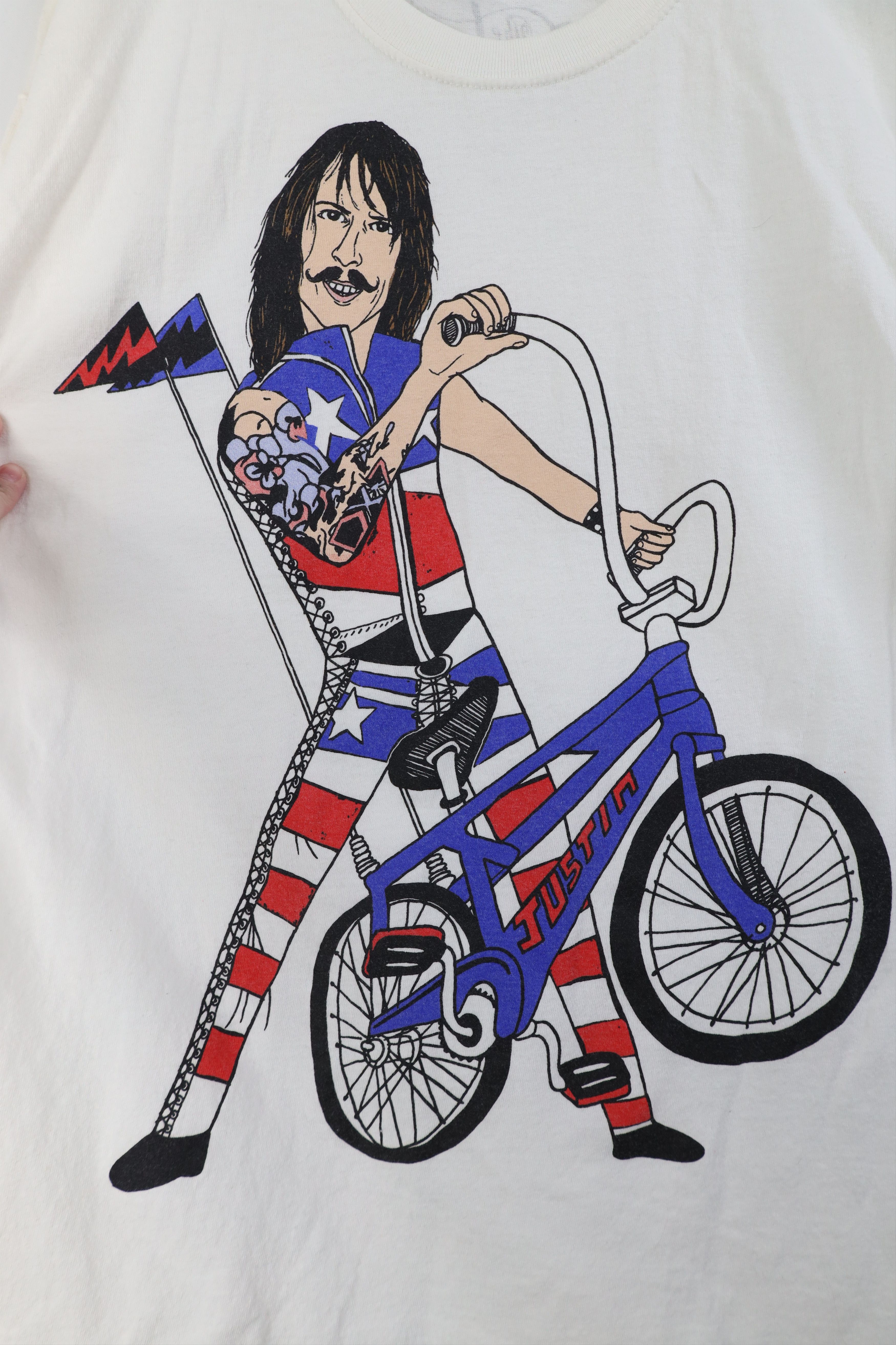 Vintage Vintage Y2K Justin The Darkness Band Short Sleeve T-Shirt Size US L / EU 52-54 / 3 - 7 Thumbnail