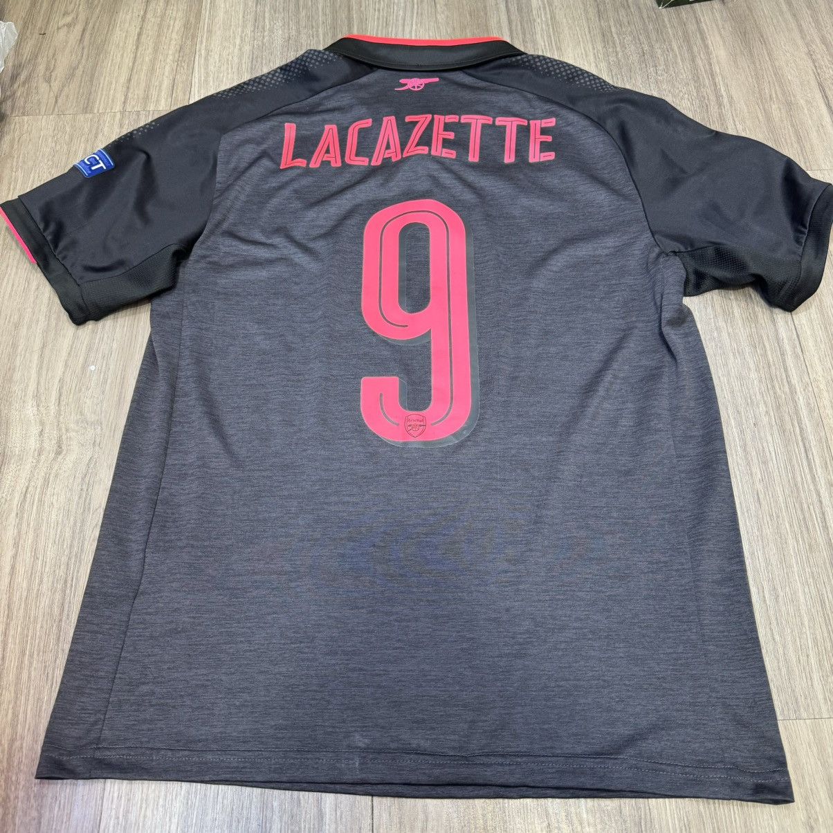 Puma Arsenal 17/18 Europa third away #9 Lacazette Size US M / EU 48-50 / 2 - 2 Thumbnail