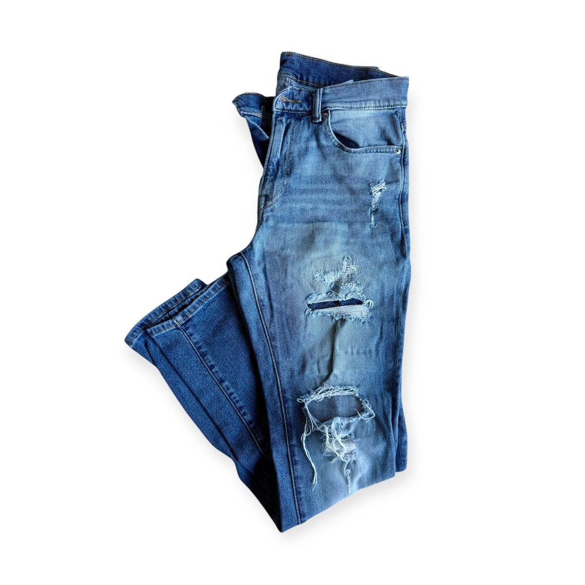 H&M H&M Men’s Light washed Ripped Jeans, Skinny Fit - Size 31/32 Size US 31 - 1 Thumbnail