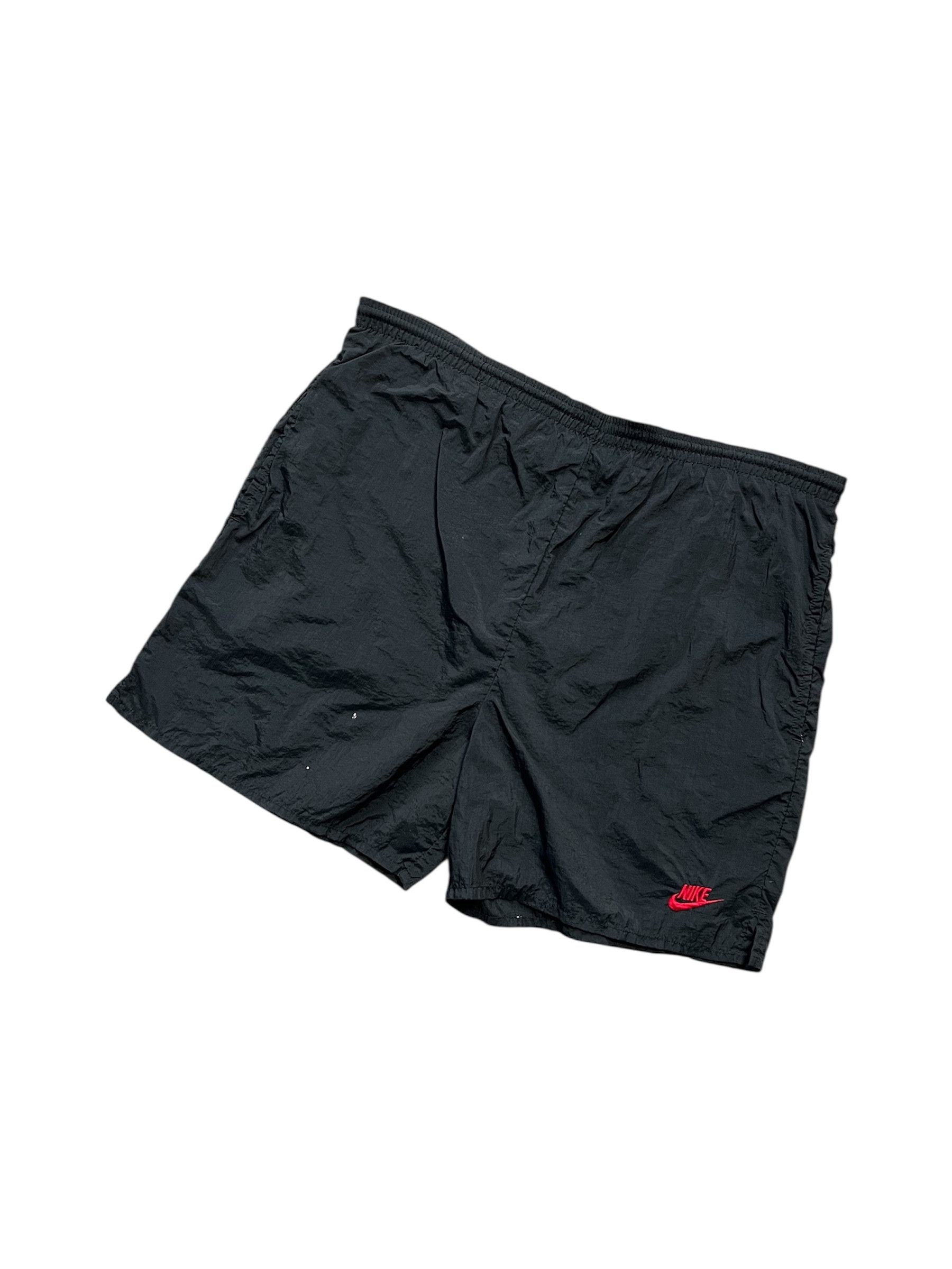 Nike nike vintage rare retro shorts nylon logo Size US 36 / EU 52 - 1 Thumbnail