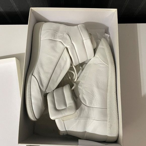 Maison Margiela Maison Margiela Future White 9 42 High Tops Leather Size US 9 / EU 42 - 4 Thumbnail