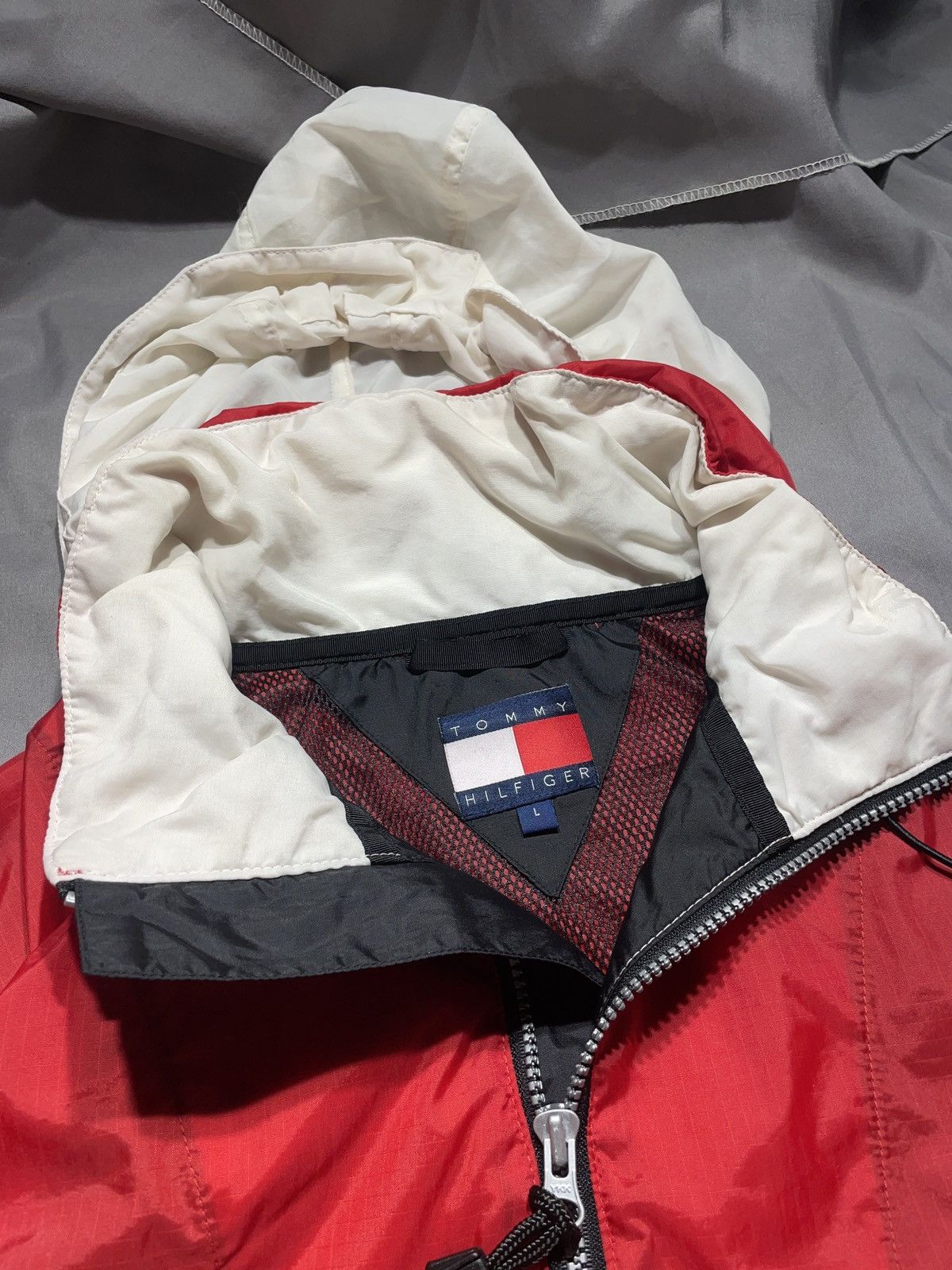 Tommy Hilfiger × Vintage 90s rare Tommy Hilfiger light anorak jacket vintage Size US L / EU 52-54 / 3 - 7 Thumbnail