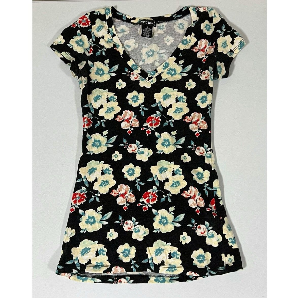 Japanese Brand Wet Seal Black Floral V-Neck Shirt Top Blouse Tee Size S 💙✨ Size S / US 4 / IT 40 - 1 Thumbnail