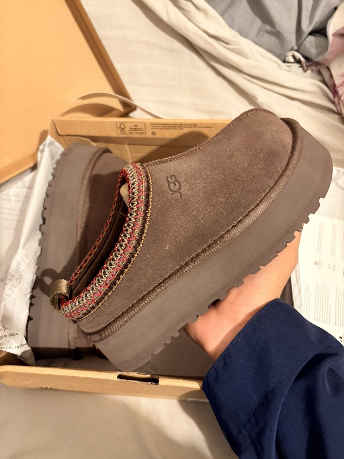 UGG Tazz II