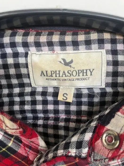 Japanese Brand Japanese Brand Alphasophy plaid Tartan Button Down Shirt Size US S / EU 44-46 / 1 - 3 Thumbnail