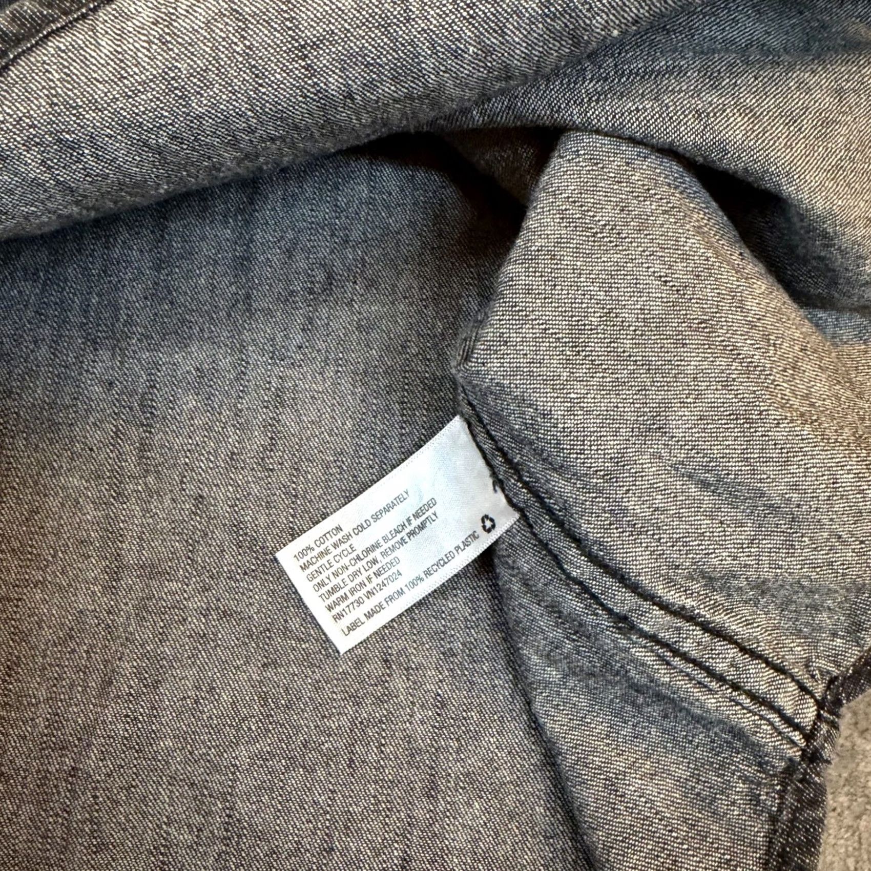 Vintage Goodfellow & Co Denim Shirt Mens Small Gray Black Snap Front Western Casual Size US S / EU 44-46 / 1 - 5 Thumbnail