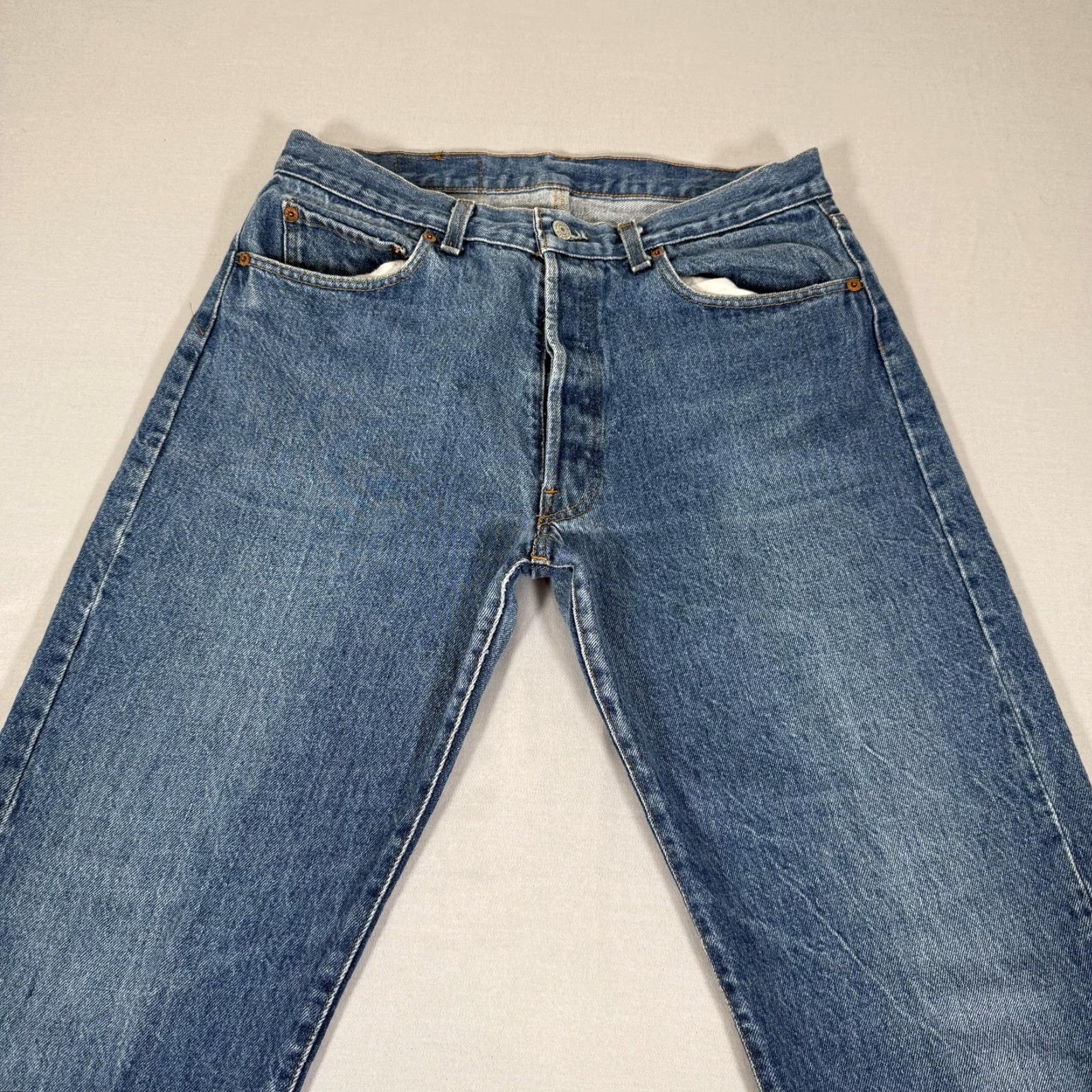 Levi's VINTAGE Levi's 501 Jeans Mens 32x34 Blue 501 Straight Fit Denim Pants Western USA 80s 90s Size US 32 / EU 48 - 2 Thumbnail