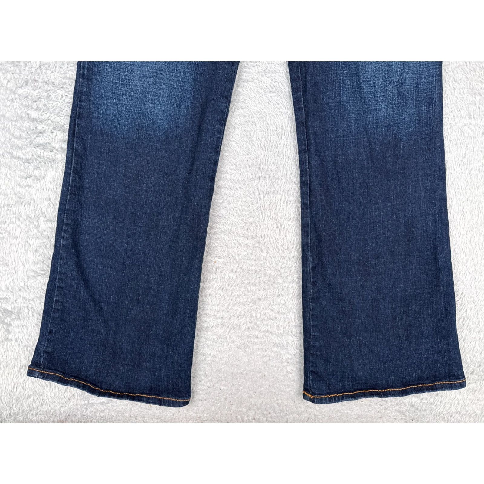 Vintage MU Jeans Womens Jeans Flared 16 Blue Denim High Rise Dark Cotton 31x32 5-Pocket Design Distressed Stretch Regular USA 31x32 Mens? Size 38" / US 16 / IT 52 - 2 Thumbnail