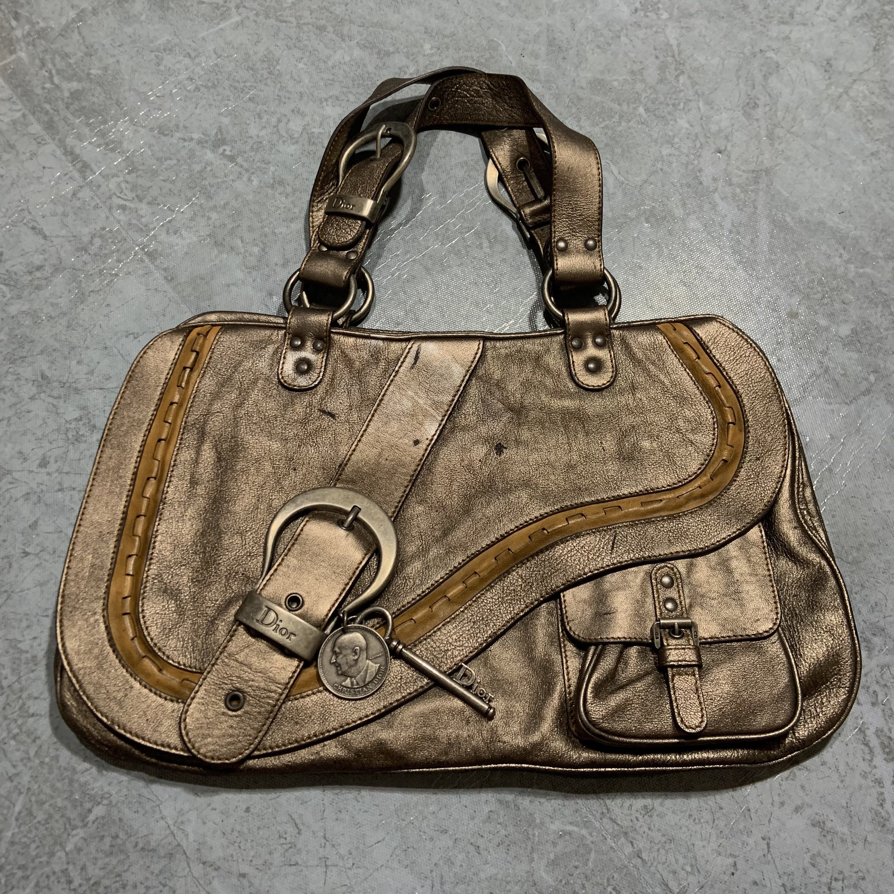 Dior Christian Dior - AW06 - Silver Mettalic Leather Gaucho Bag Size ONE SIZE - 1 Thumbnail
