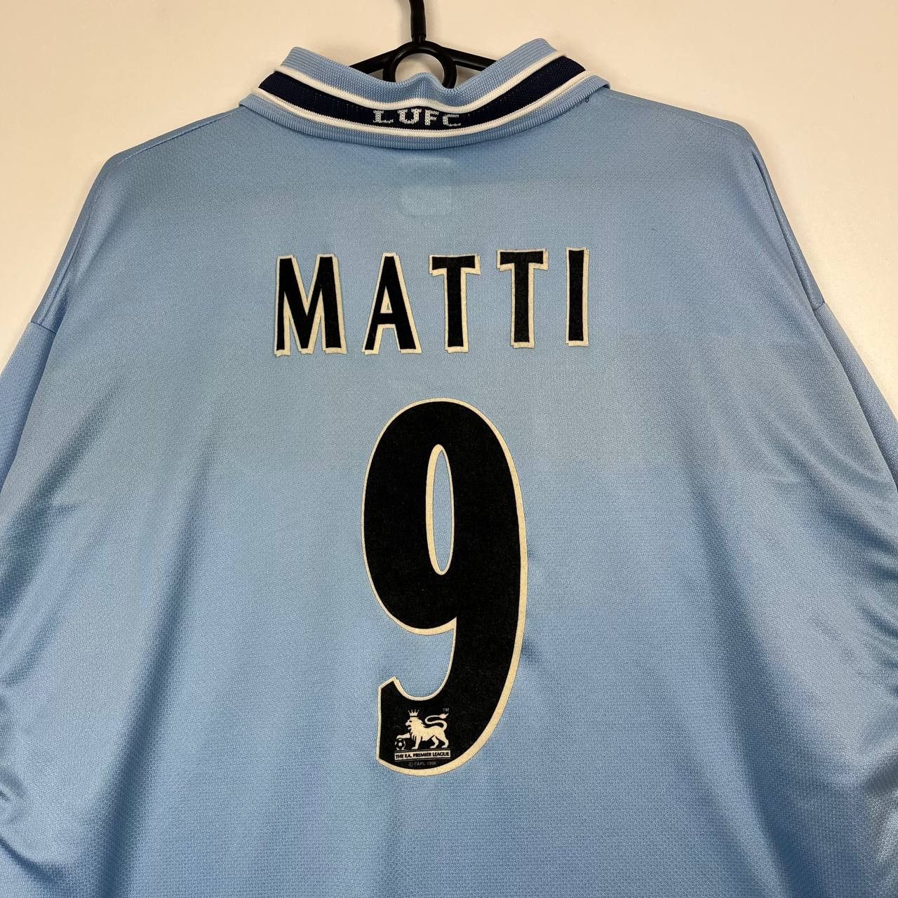 Puma Leeds United 2000s Away Shirt Puma Packard Bell Matti #9 L Size US L / EU 52-54 / 3 - 6 Thumbnail