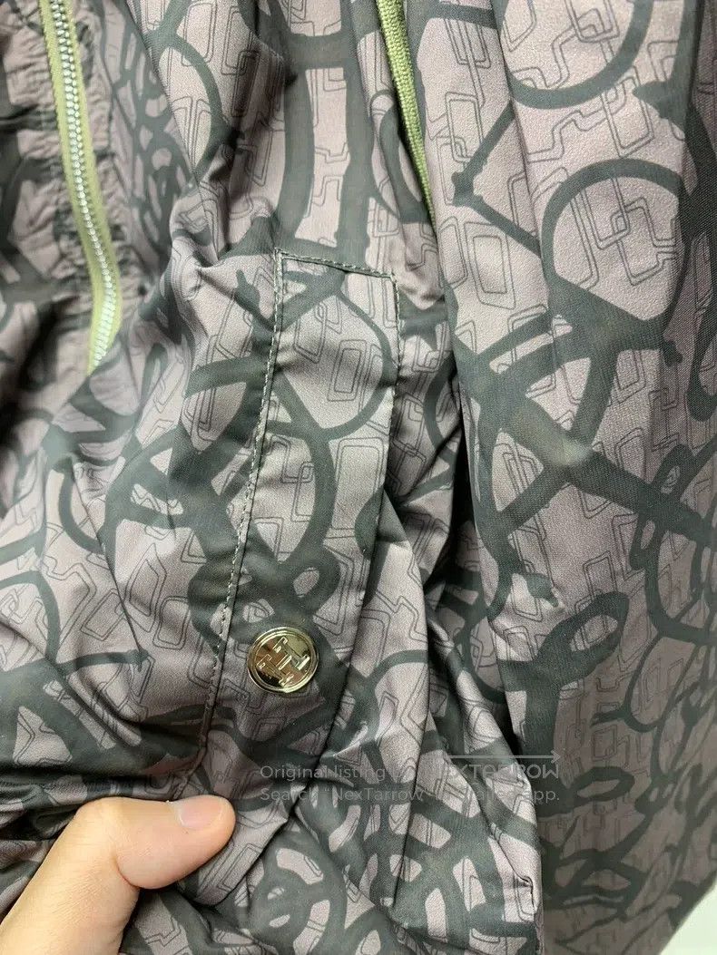 Hermes Hermes Coffee-colored geometric pattern printed reversible Size L / US 10 / IT 46 - 7 Thumbnail