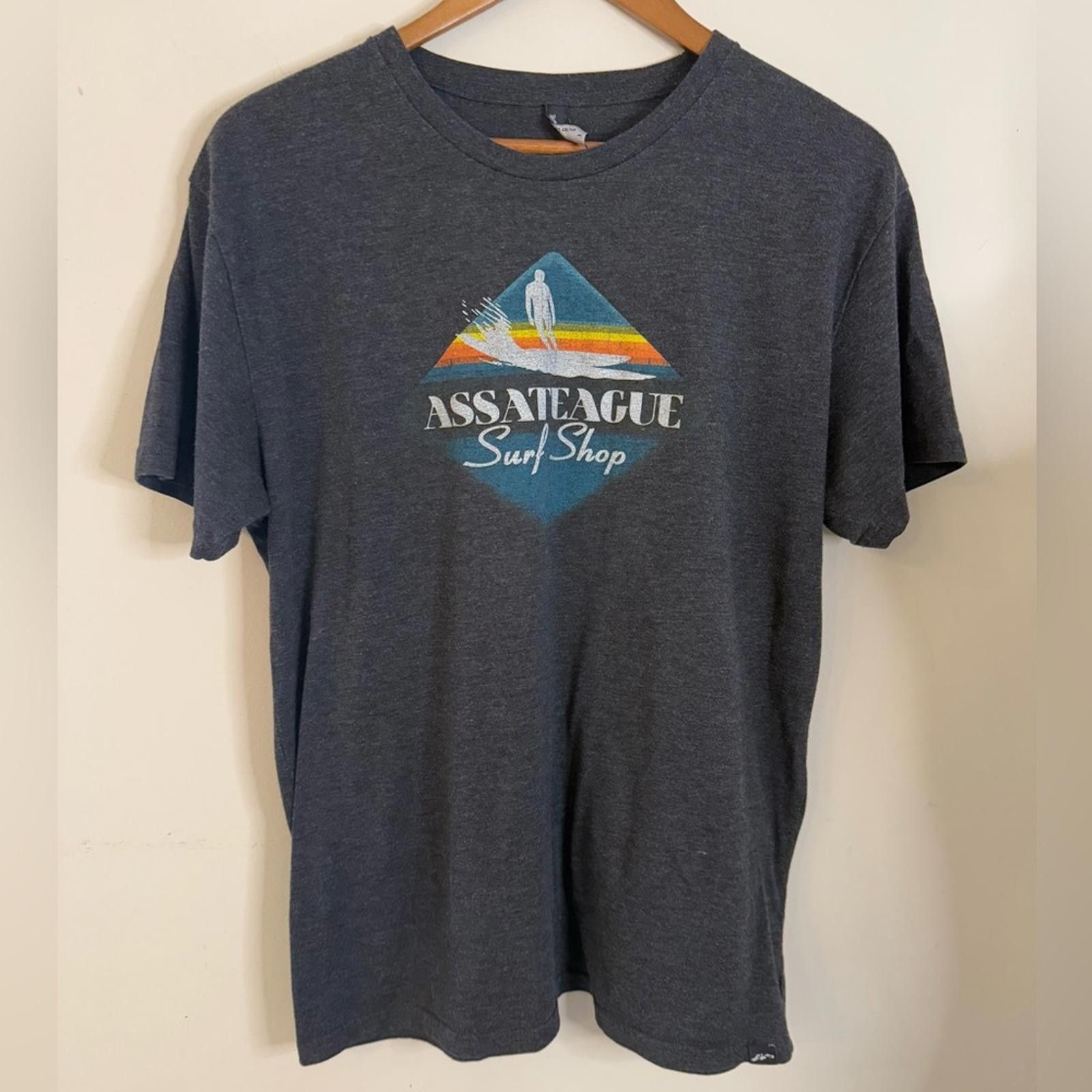 Other Techstyles Assateague Surf Shop gray graphic tee SZ LG Size US L / EU 52-54 / 3 - 1 Thumbnail