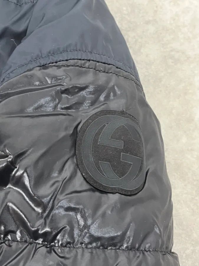 Gucci 2010s Gucci Black & Navy Hooded Puffer Jacket Size US M / EU 48-50 / 2 - 9 Thumbnail