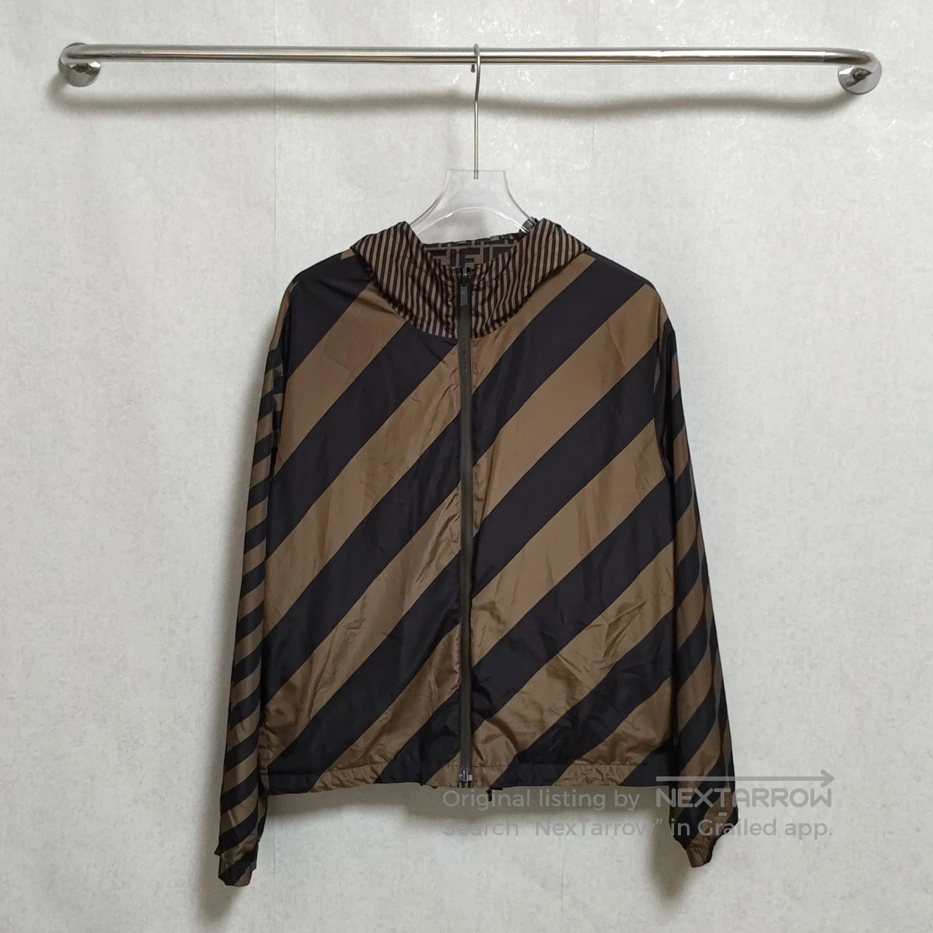 Fendi fendi reversible printed jacket size 50. Size US M / EU 48-50 / 2 - 4 Thumbnail