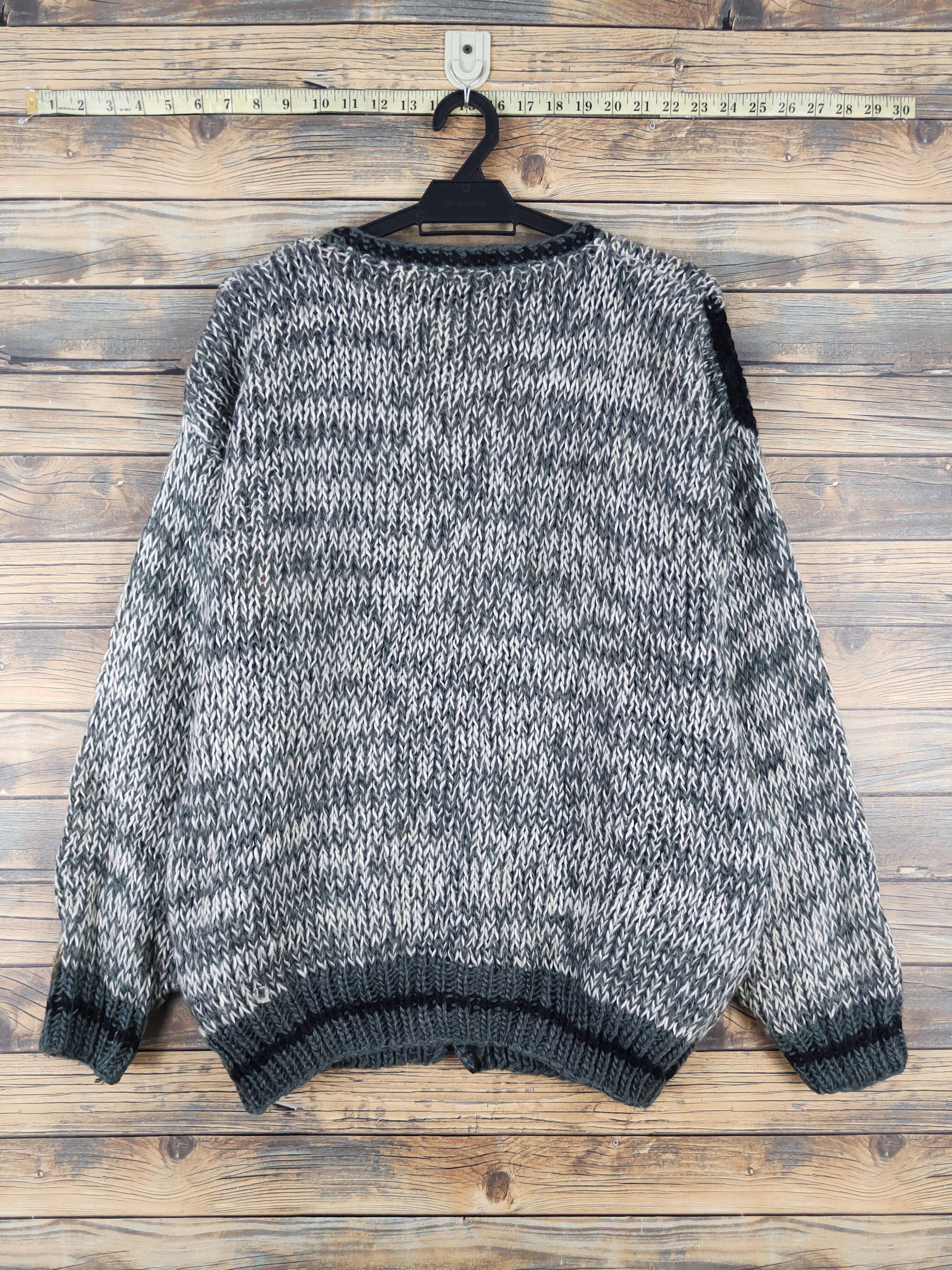 Vintage DLL Vadis vintage japan Knitwear Cardigan like coogi #W2137 Size US L / EU 52-54 / 3 - 7 Thumbnail