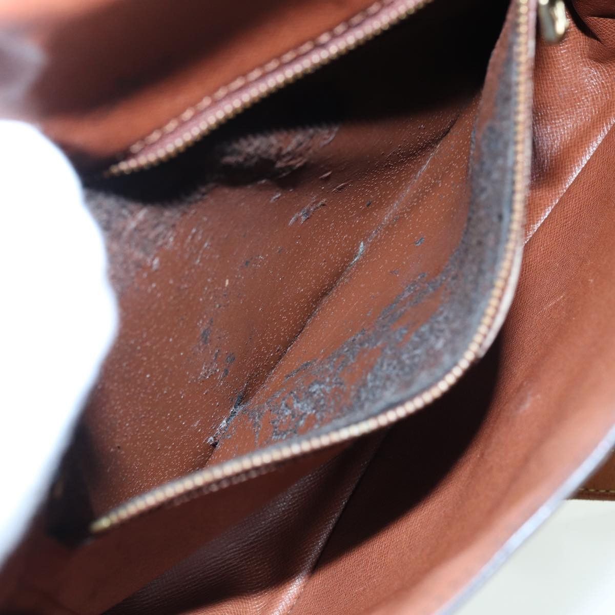 Louis Vuitton LOUIS VUITTON Monogram Saint Cloud GM Shoulder Bag M51242 Size ONE SIZE - 10 Thumbnail