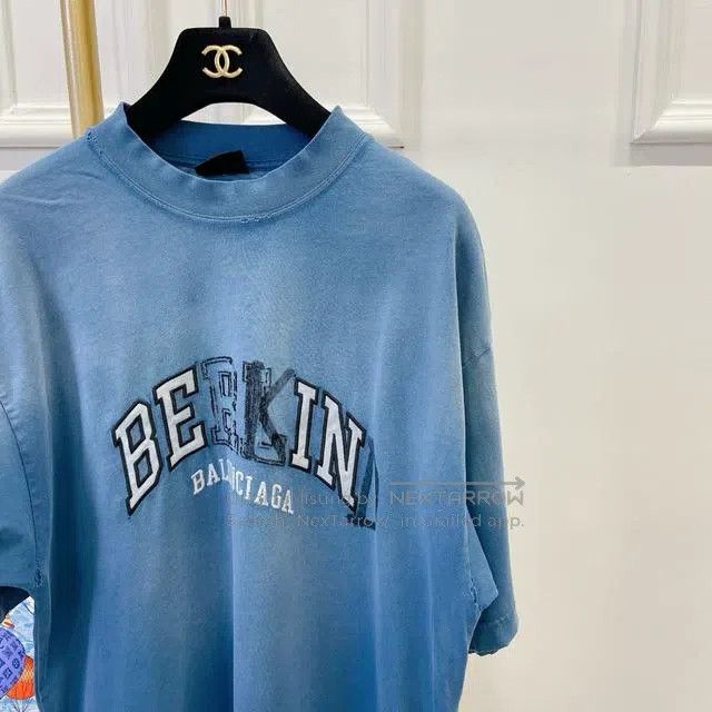 Balenciaga Balenciaga Blue letter short-sleeve Size US XS / EU 42 / 0 - 3 Thumbnail