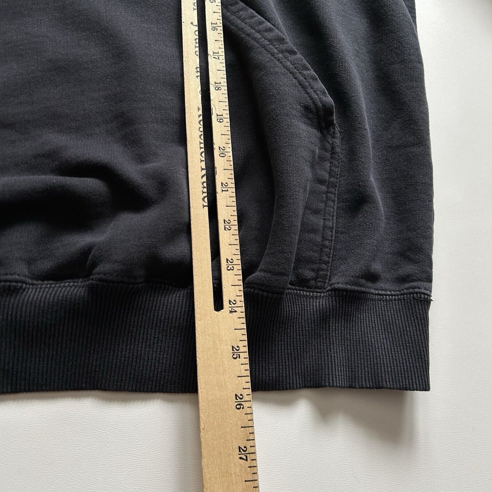 Vintage Vintage 2000s Sun Faded Black Blank Basic Pullover Hoodie XL Size US XL / EU 56 / 4 - 5 Thumbnail