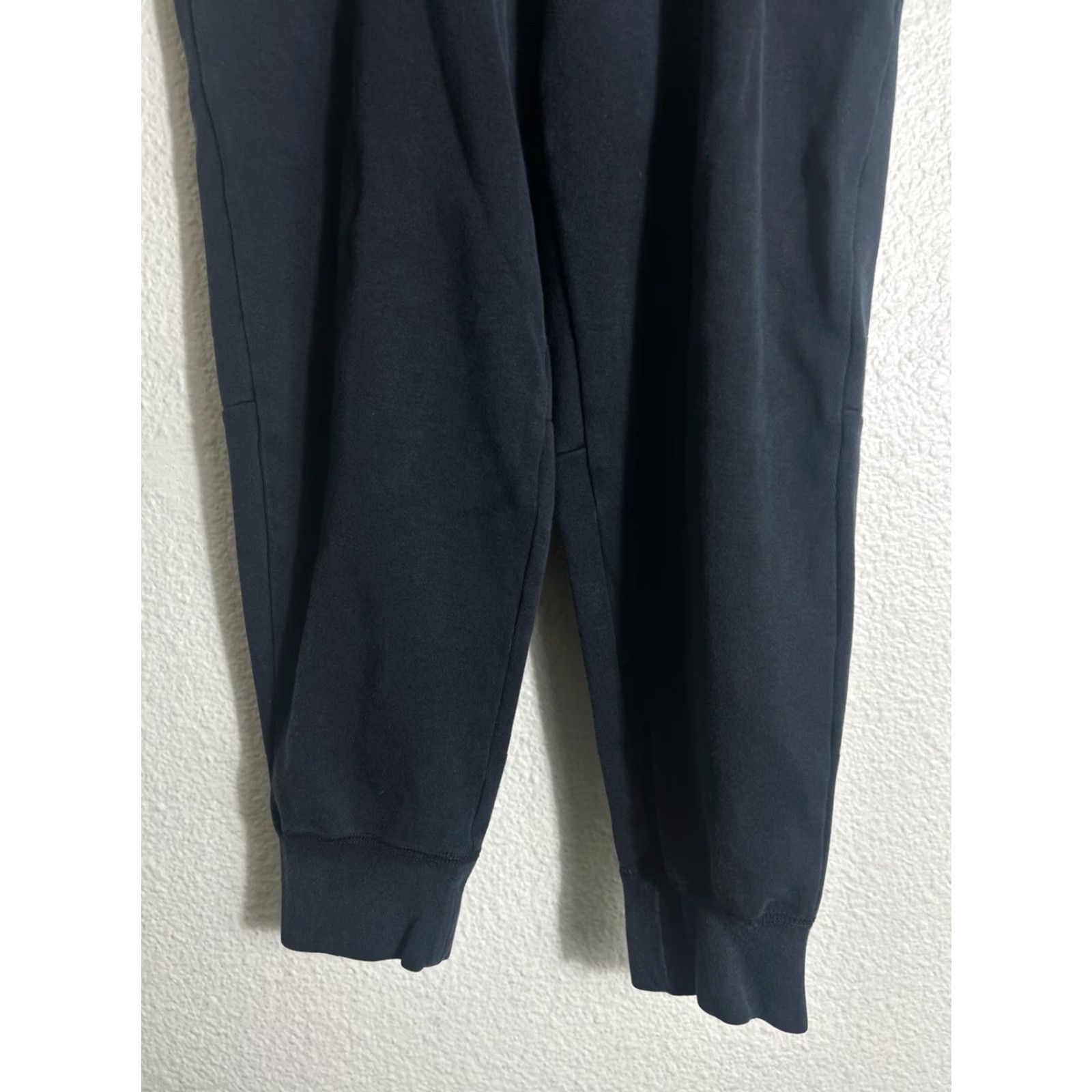 Nike Nike Jogger Sweatpants Women M Black BV3472-010 Tech Fleece Joggers 30x25 Size 32" / US 10 / IT 46 - 2 Thumbnail