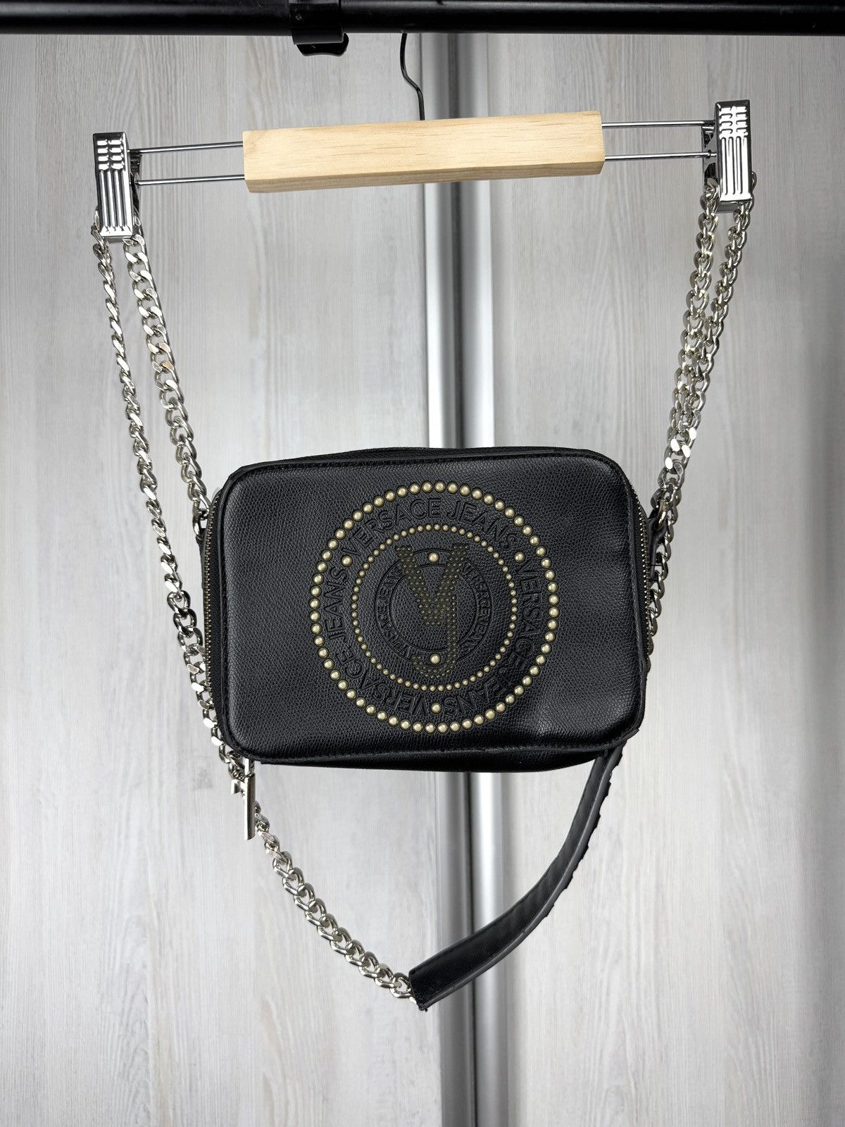 Versace Jeans Couture Versace Jeans Couture big logo faux leather clutch bag Size ONE SIZE - 1 Thumbnail