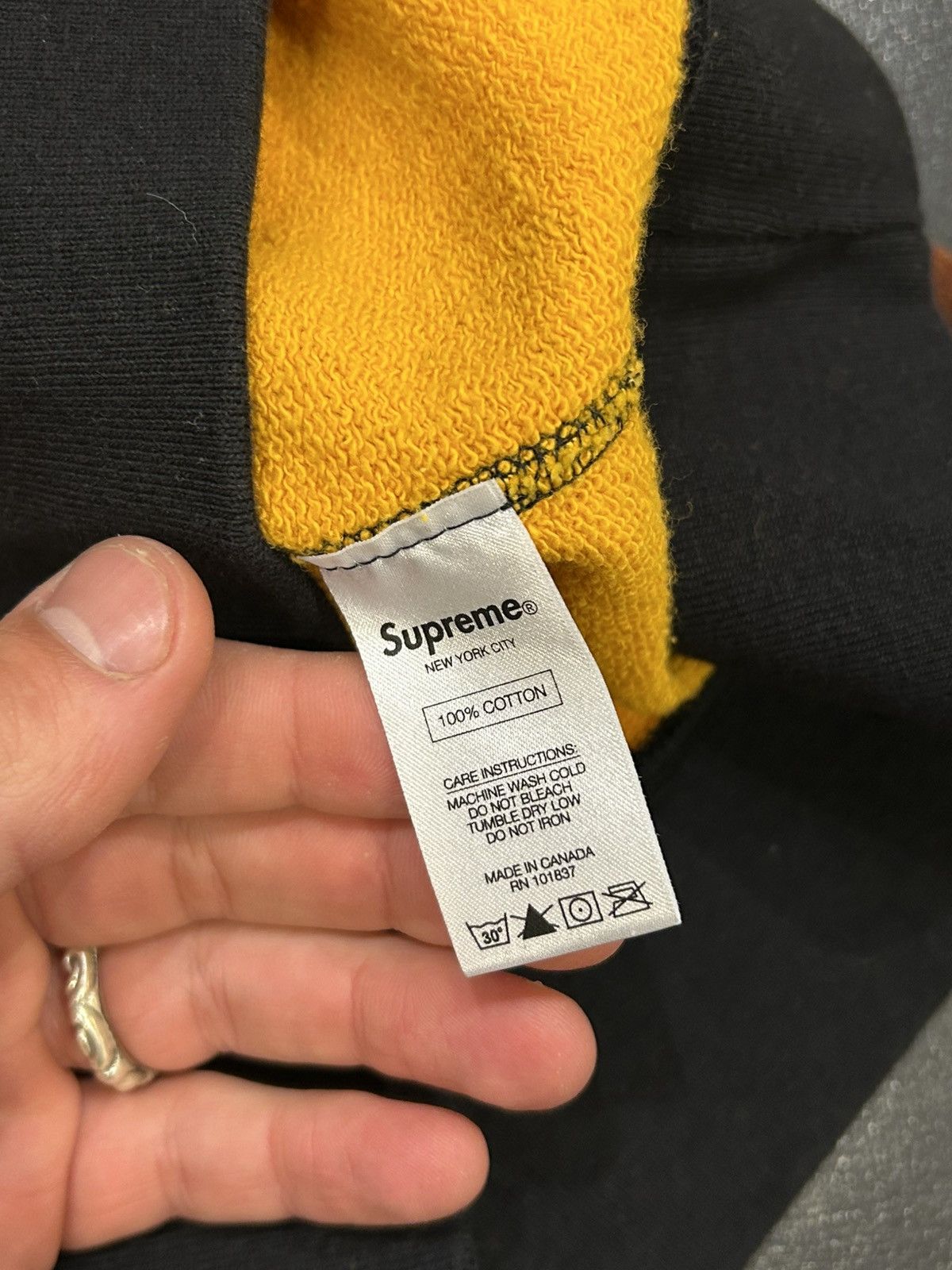 Supreme Supreme Camo Short Sleeve Crewneck Size US XL / EU 56 / 4 - 5 Thumbnail