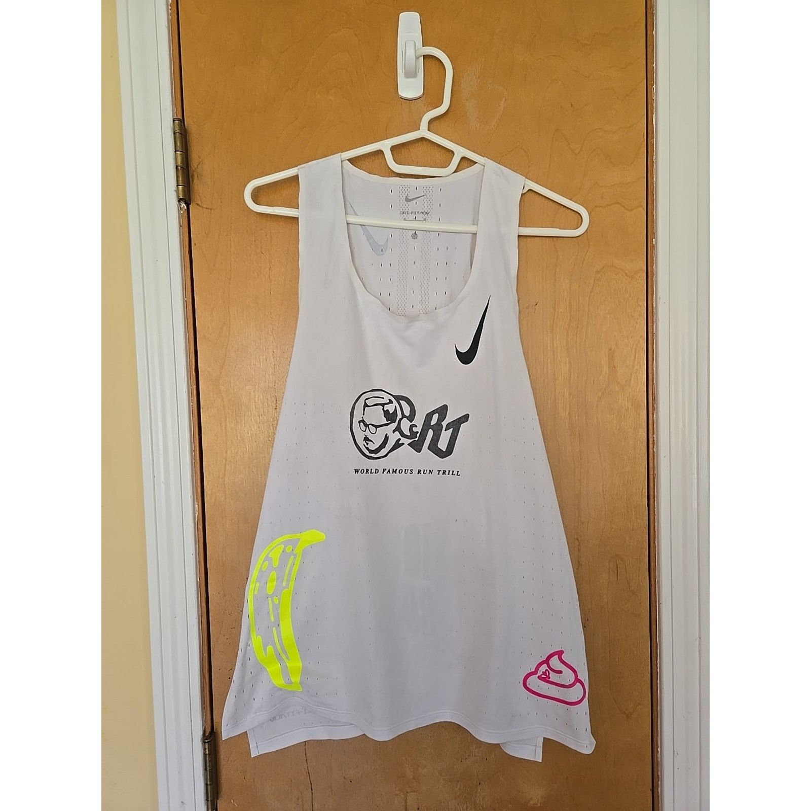 Nike Run Trill Nike Sz XL "Trillionaire Run Club" RUNDFTD TANK Size US XL / EU 56 / 4 - 5 Thumbnail
