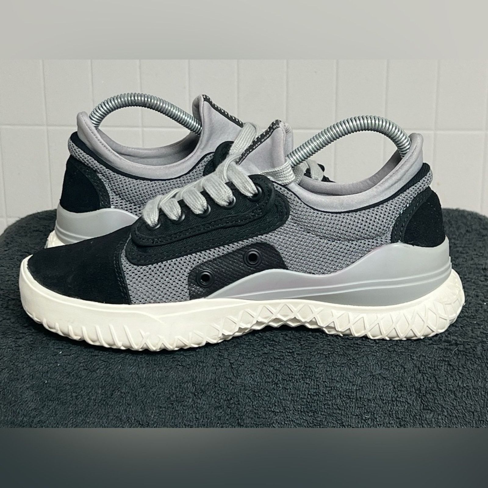 Vans Vans City Cmt Utility Gray Black Skate Shoes M 6.5 Women 8 Size US 6.5 / EU 39-40 - 4 Thumbnail