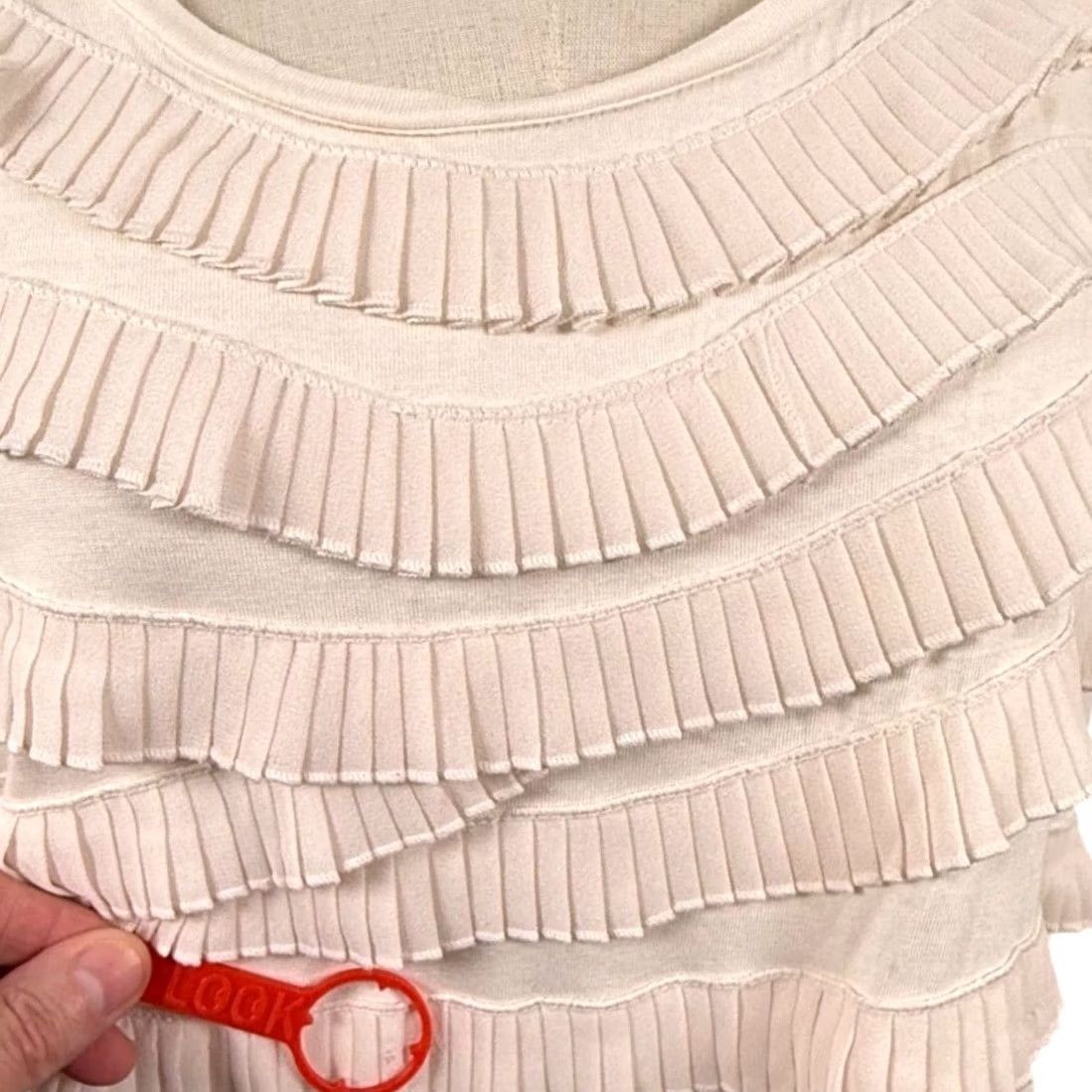 Vintage Chico's Chicos Tiered Ruffle Knit Top XXL Sleeveless Scoop Neck White Boho Coquette Gatsby 4 Hus Size XXL / US 16-18 / IT 52-54 - 5 Thumbnail