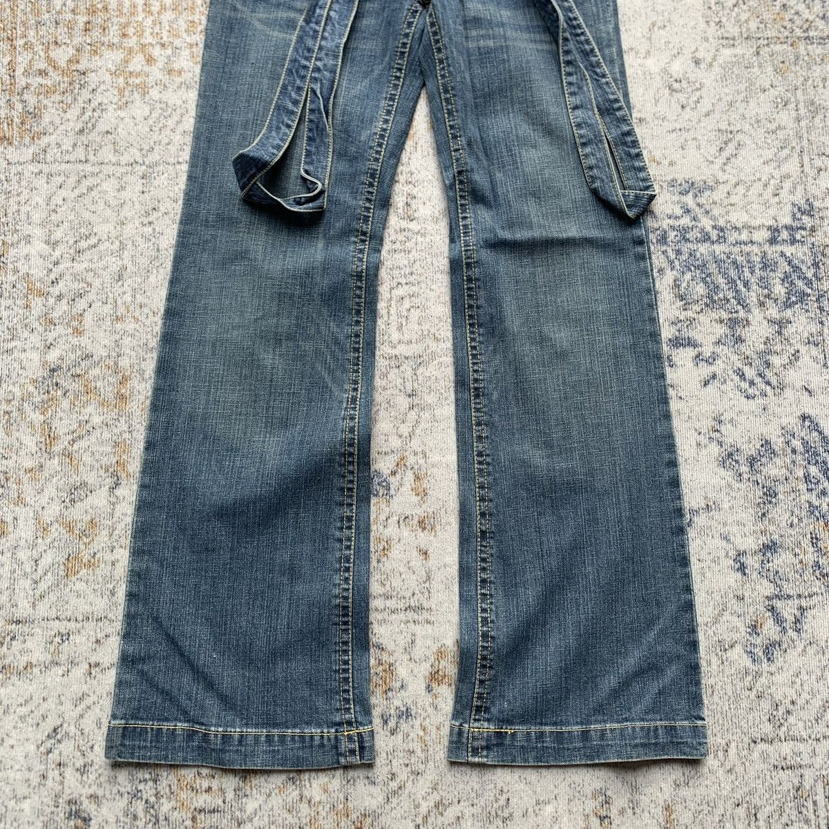 Japanese Brand Y2K Japanese Brand Wavelist Blue Wash Suspender Flared Jeans Size US 29 - 4 Thumbnail
