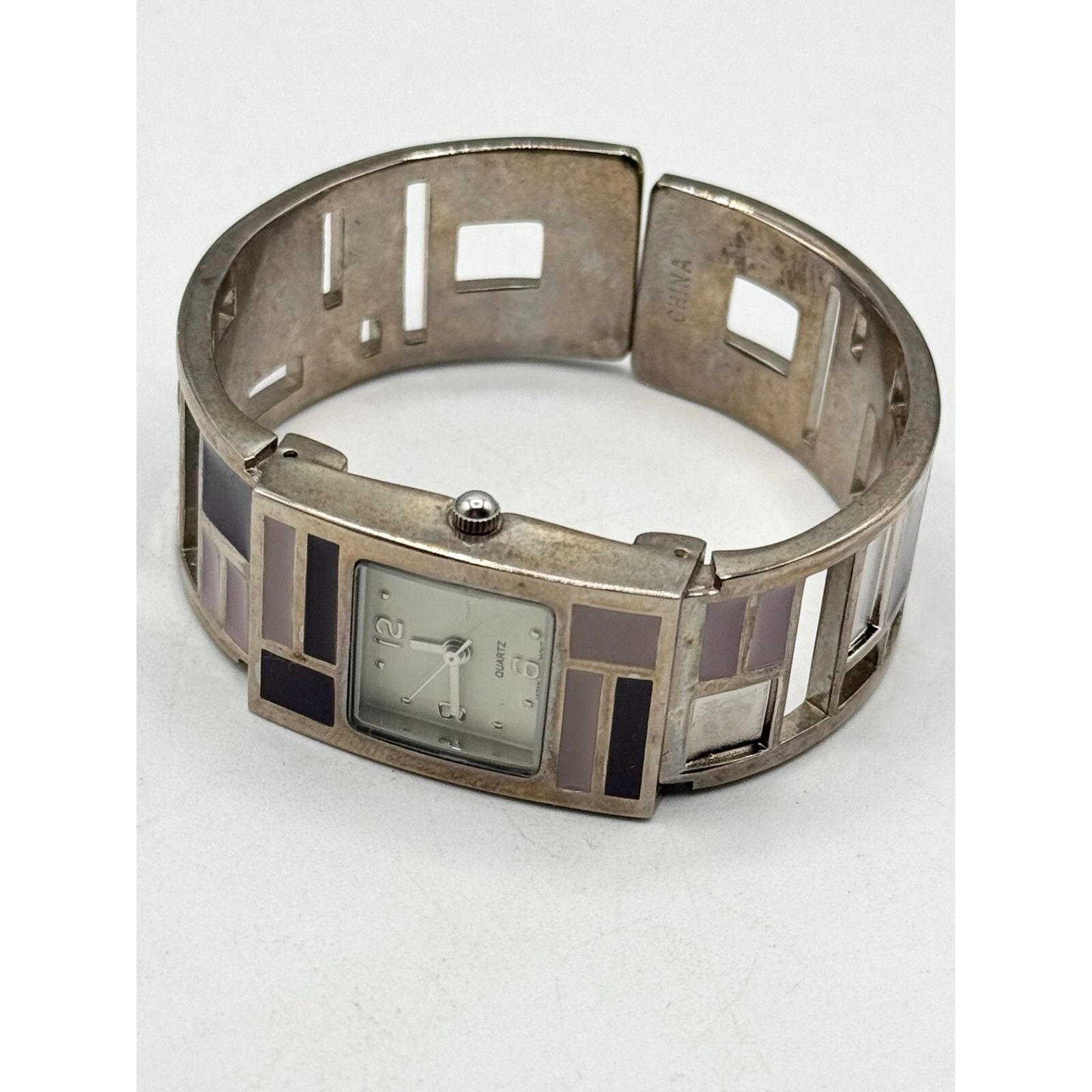 Vintage Woman's Enamel Japan Movt Ladies Watch Quartz Cuff Geometric Size ONE SIZE - 6 Thumbnail