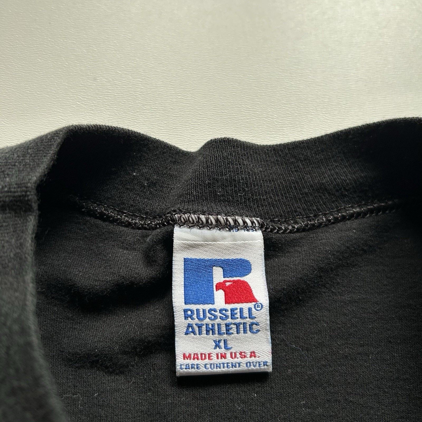 Russell Athletic Vintage 90s Russell Athletic Shirt XL Long Sleeve Black USA Size US XL / EU 56 / 4 - 4 Thumbnail