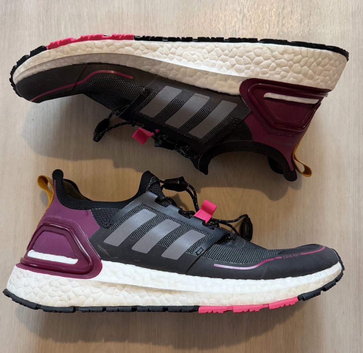 Adidas Adidas Ultra Boost Winter 'Black Power Berry' EG9803 Sz 7.5 Size US 7.5 / IT 37.5 - 1 Thumbnail