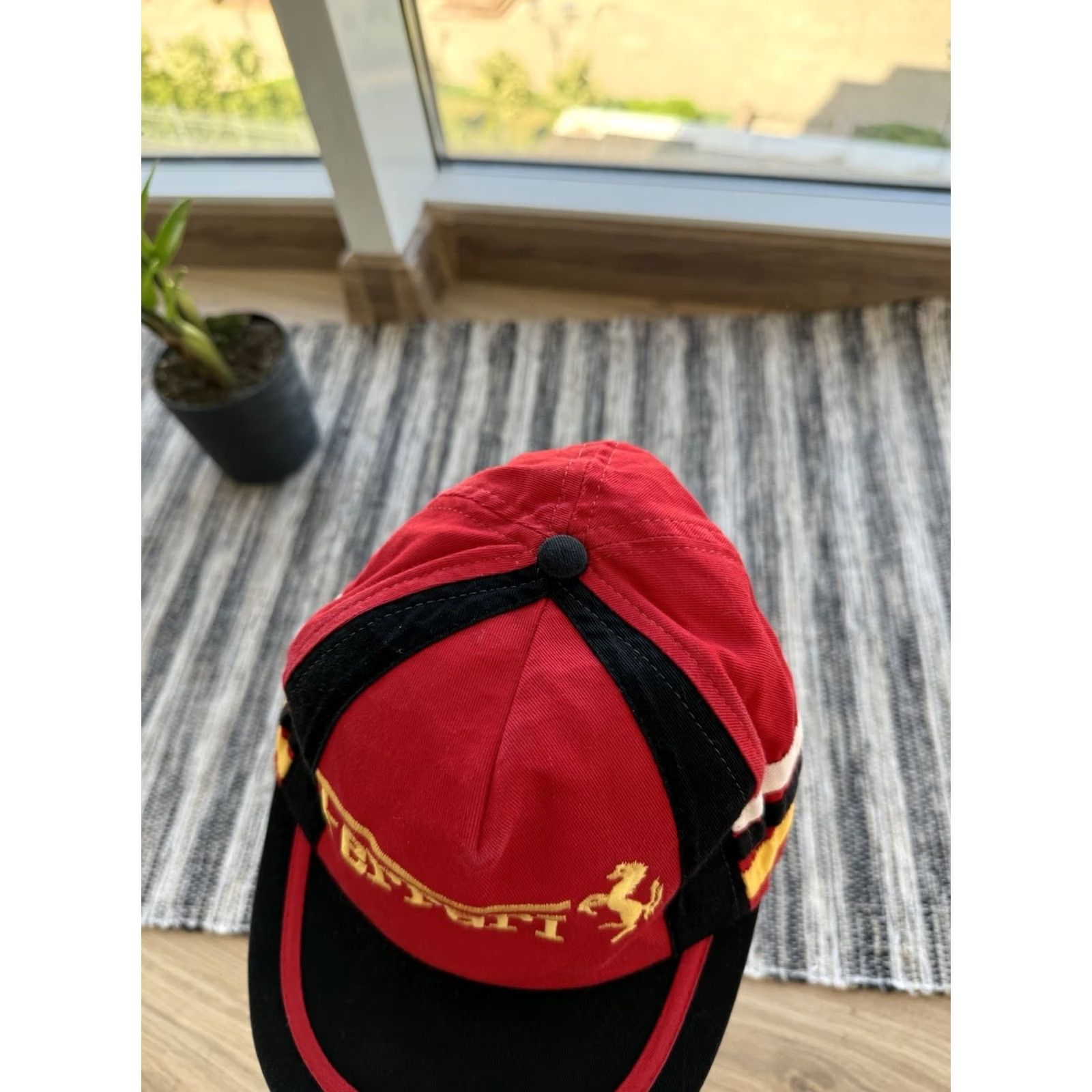 Ferrari VINTAGE Ferrari Racing Cap Hat Red Snapback 90s Scarse Rare Used Size 54 cm Size ONE SIZE - 5 Thumbnail