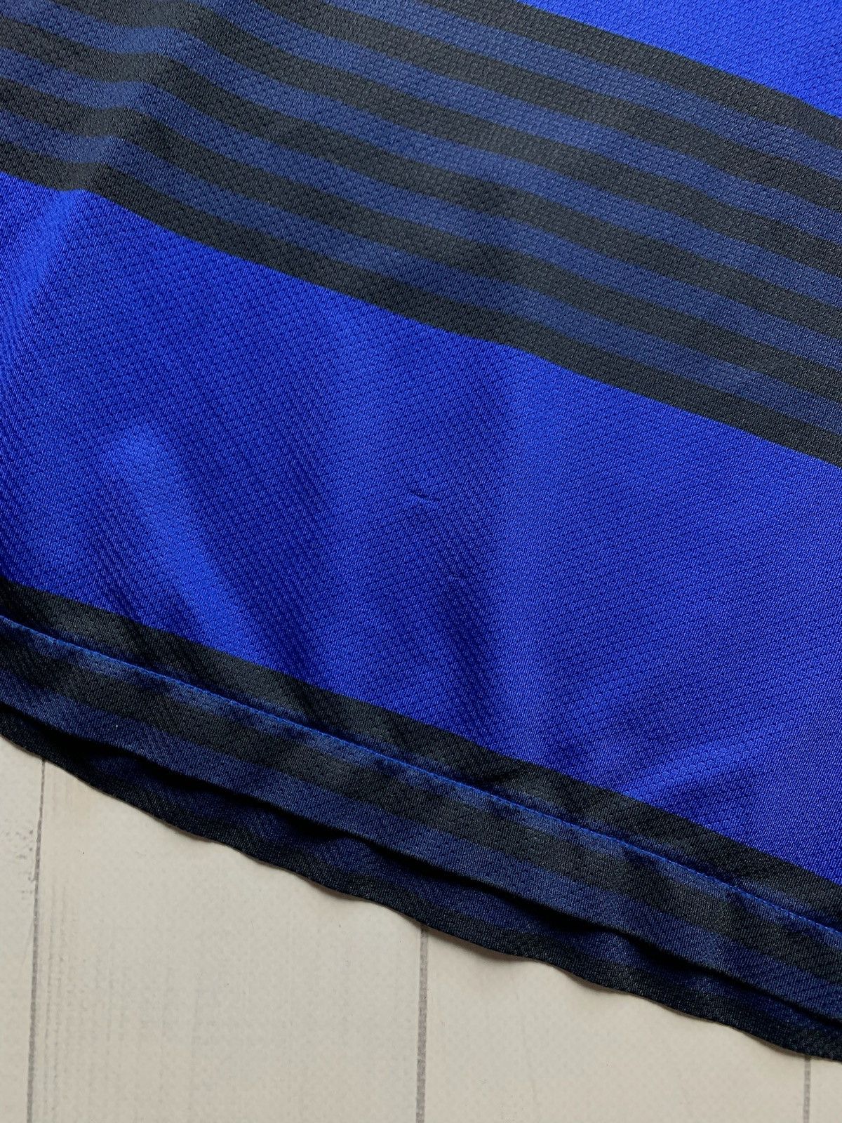 Nike × Vintage Vintage Nike Manchester United soccer jersey striped blue L Size US L / EU 52-54 / 3 - 4 Thumbnail