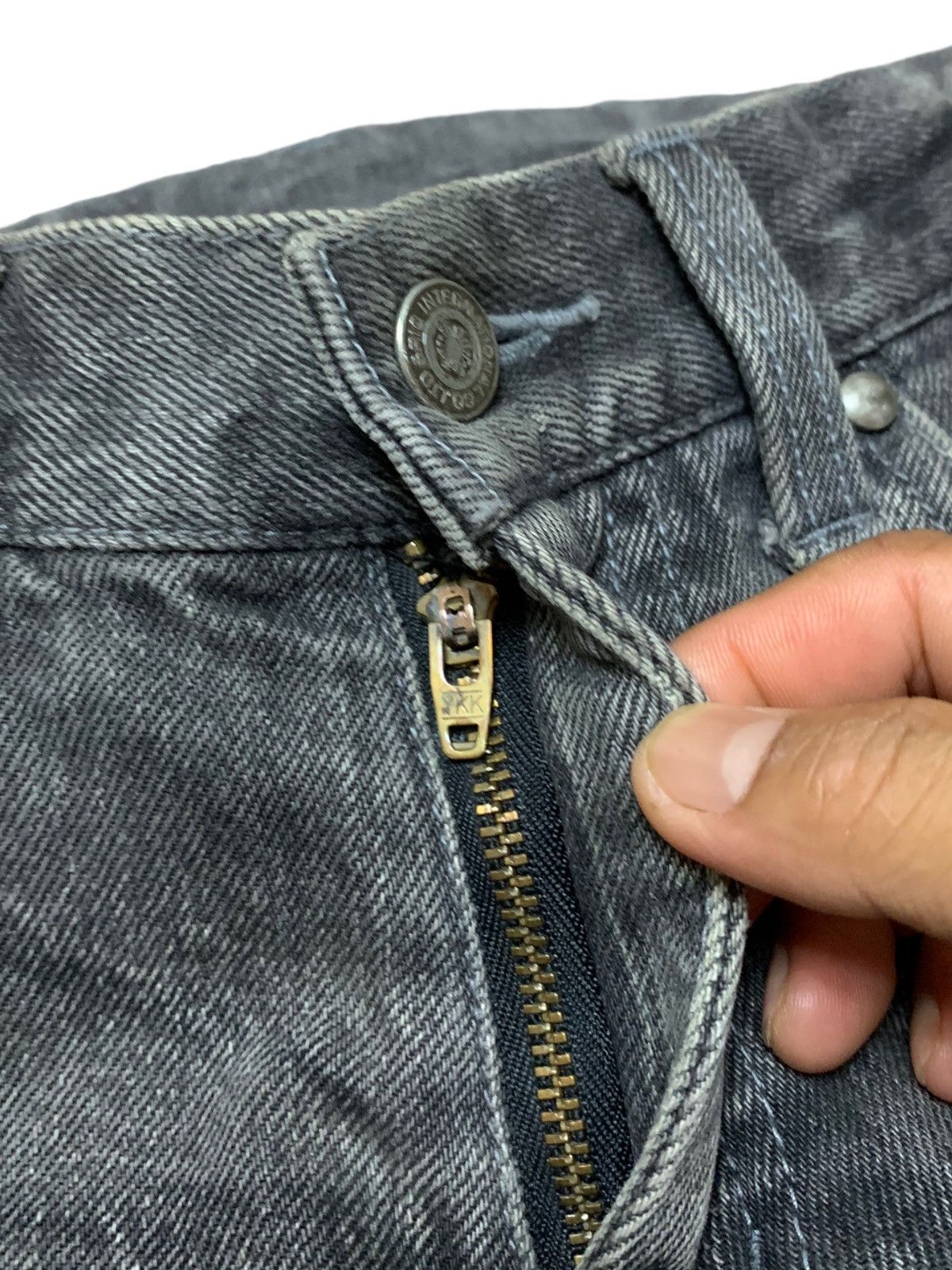Japanese Brand × Tornado Mart VINTAGE TORNADO MART DISTRESSED DESIGN JAPANESE BRAND JEANS Size US 31 - 10 Thumbnail