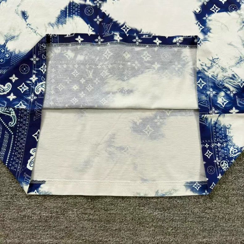 Louis Vuitton Tie -2505 Size US L / EU 52-54 / 3 - 5 Thumbnail