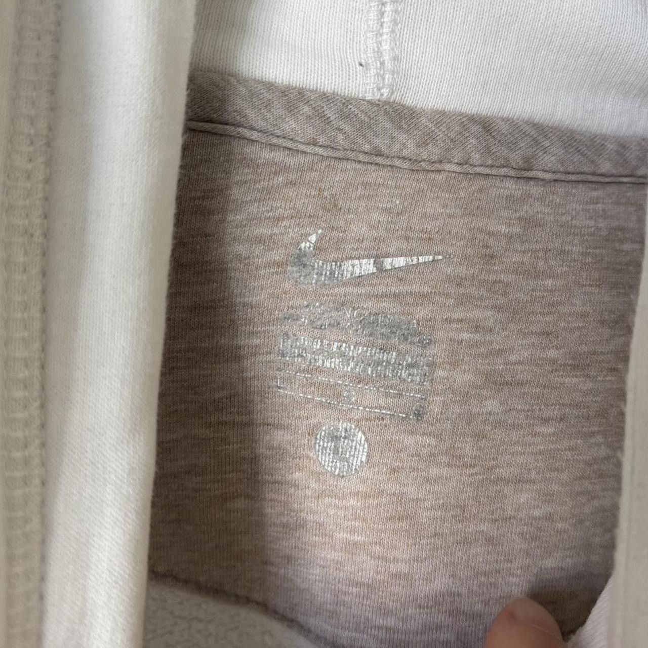 Nike White Nike Hoodie Size US L / EU 52-54 / 3 - 6 Thumbnail