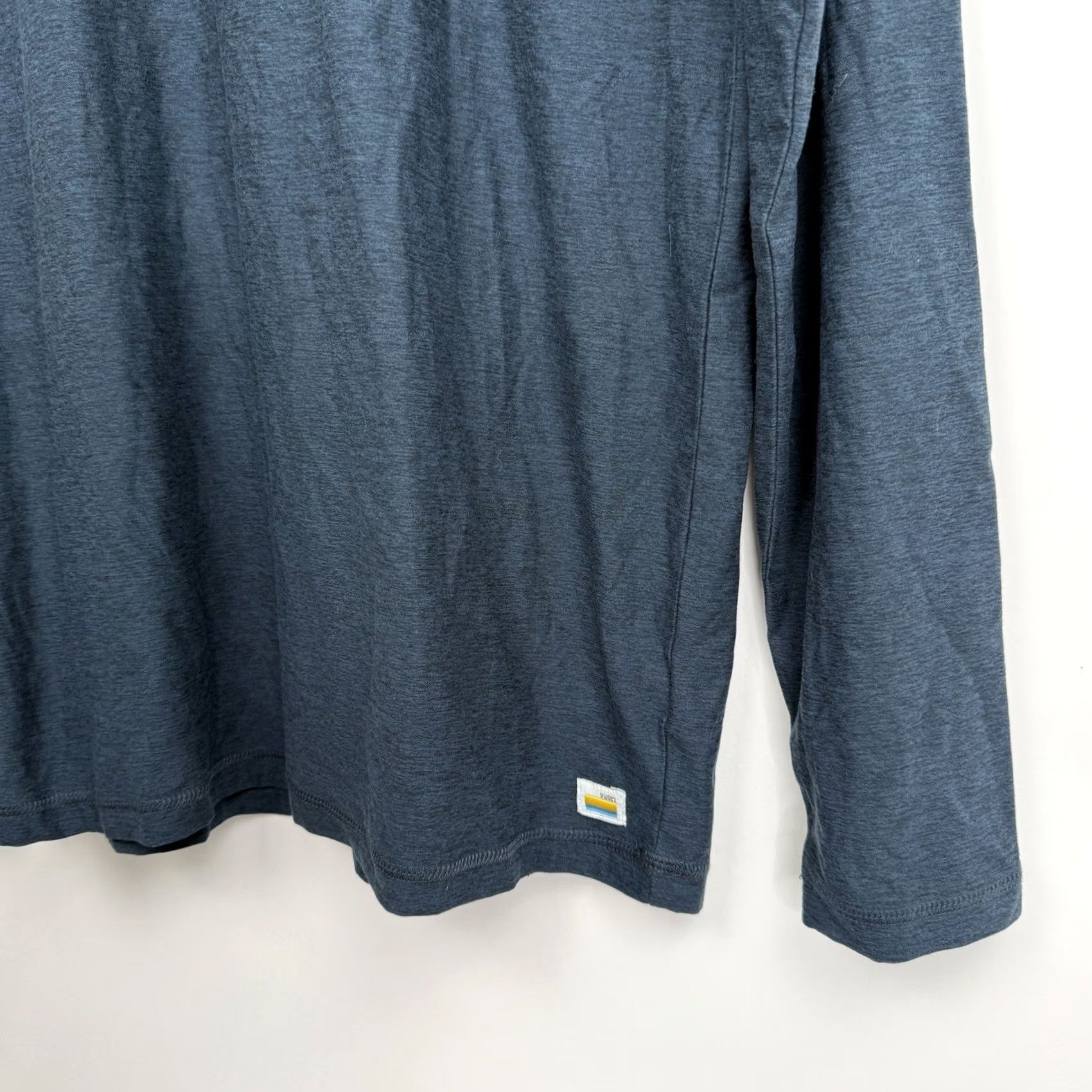 Vuori Vuori Strato Tech Long Sleeve Shirt Mens Large Blue Performance Stretch Tee Size US L / EU 52-54 / 3 - 4 Thumbnail