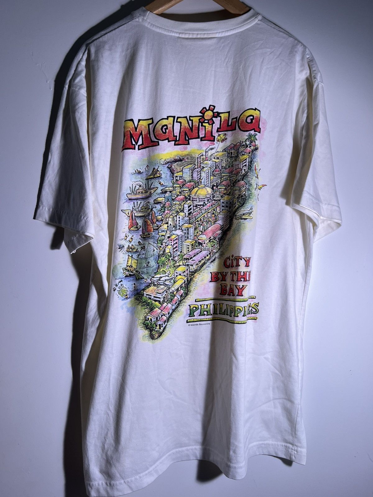 Vintage 90’s 2000’s Y2K VTG Vintage Manila Philippines Souvenir Tee Size US XL / EU 56 / 4 - 1 Thumbnail