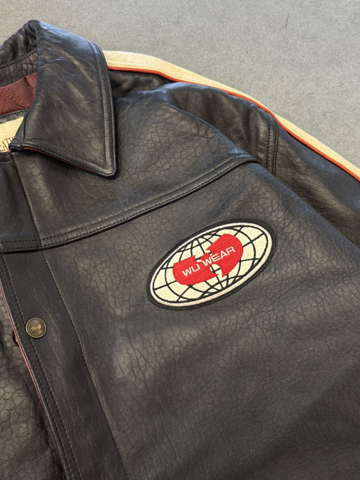 Vintage ‘90s Vintage Wu-Wear Leather Jacket Size US XXL / EU 58 / 5 - 4 Thumbnail