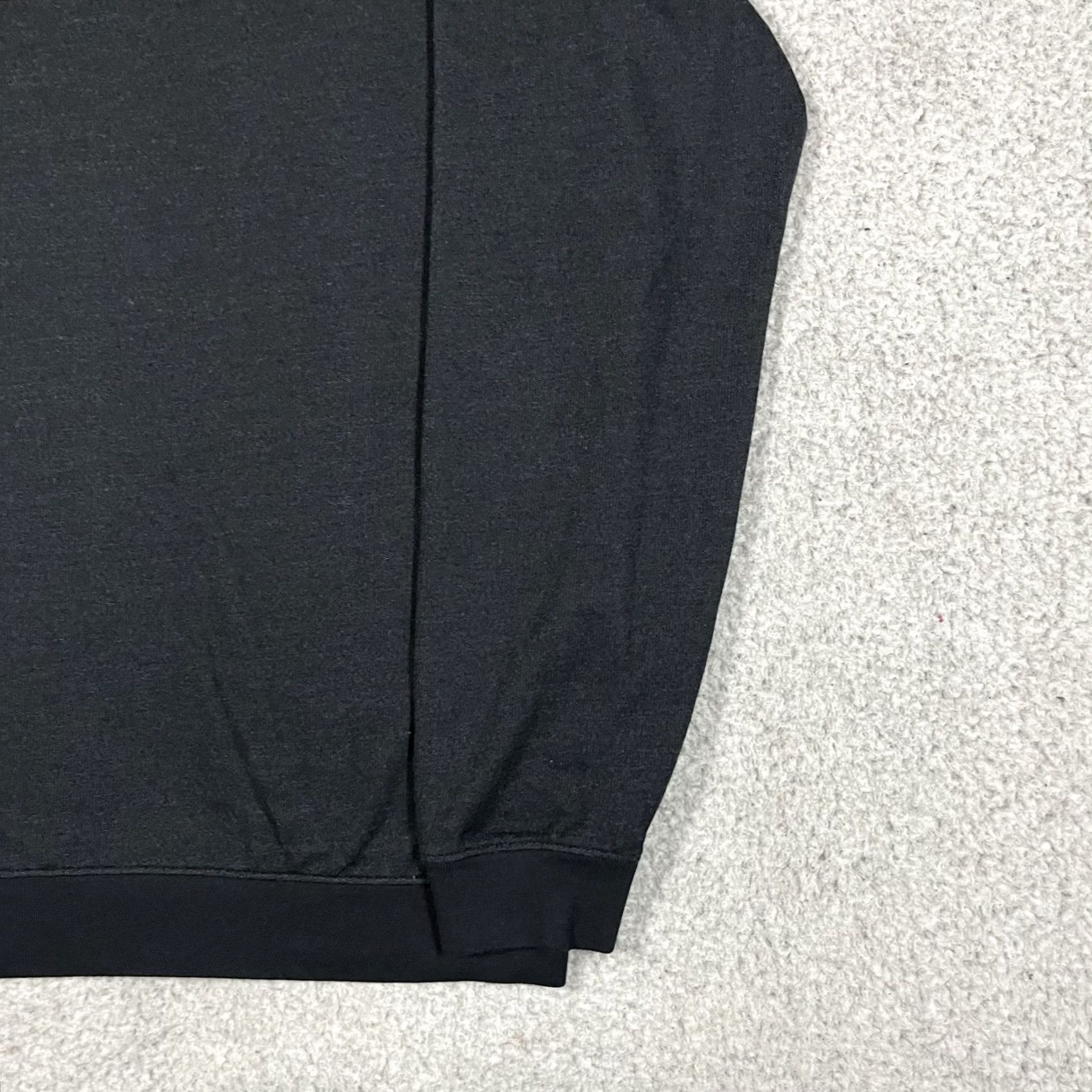 TravisMathew Travis Mathew Sweatshirt Mens M Crewneck Golf Pullover Stretch Soft Black Logo Size US M / EU 48-50 / 2 - 6 Thumbnail