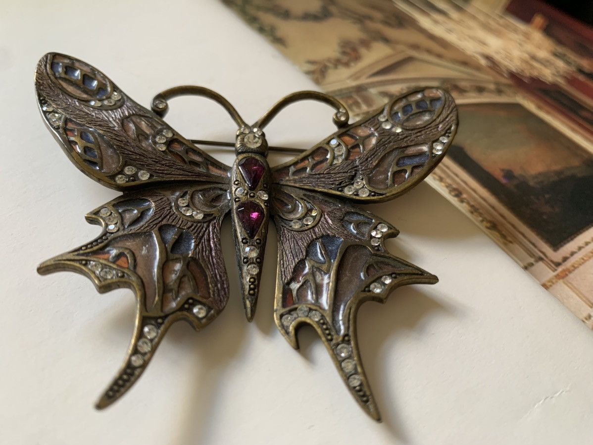 Other Sweet Romance Butterfly Brooch by Shelley Cooper Size ONE SIZE - 4 Thumbnail
