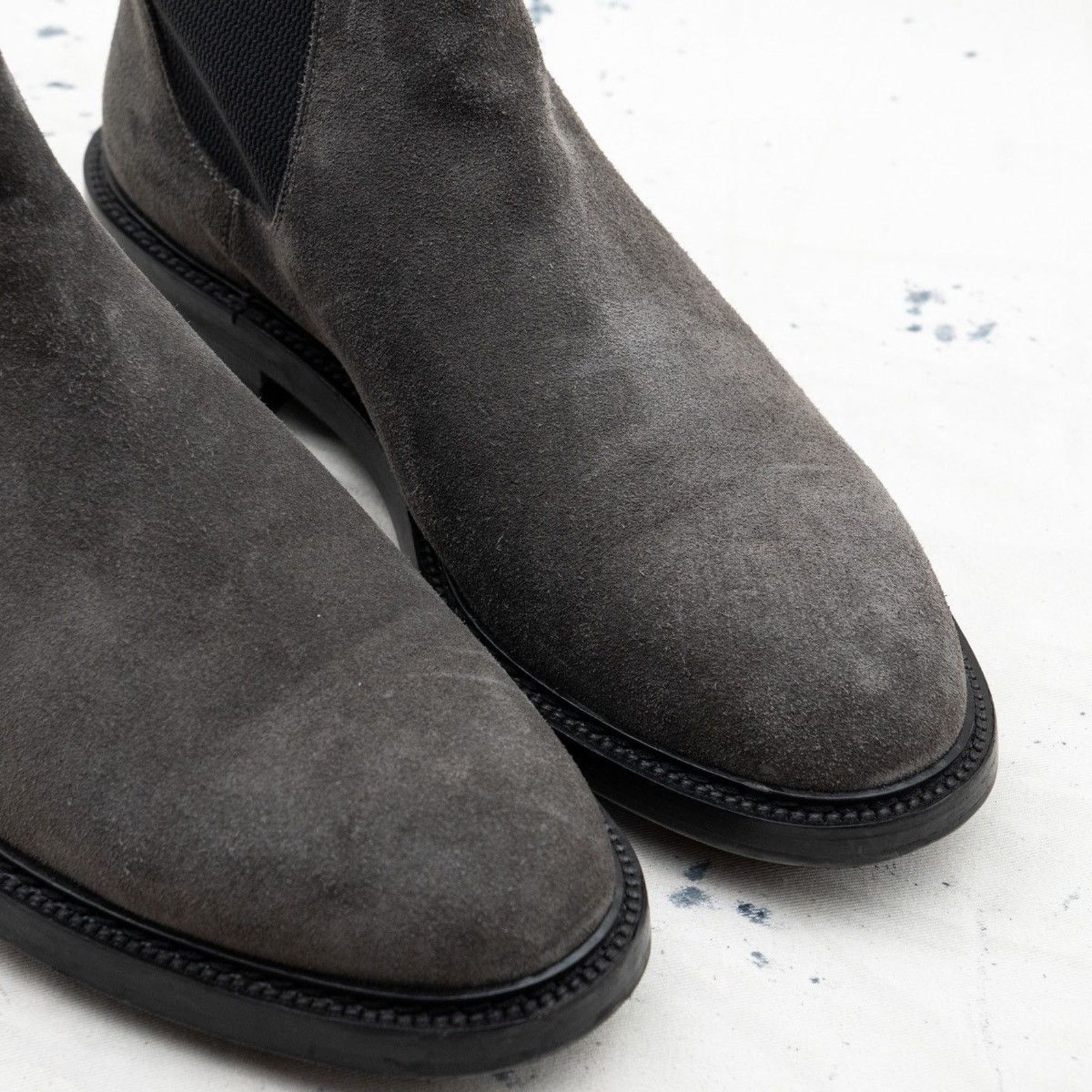 Dolce gabbana mens gray suede leather chelsea boots shoes display picture 1
