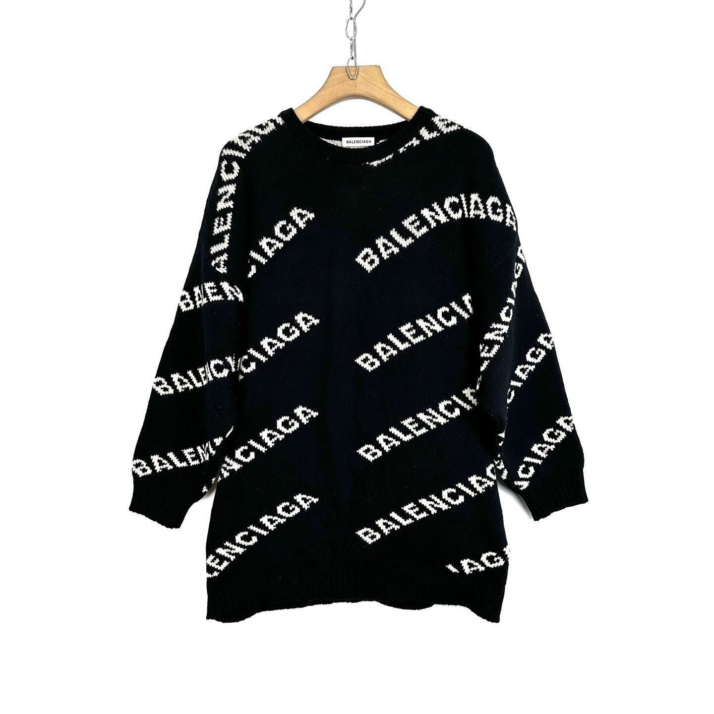Balenciaga A must-have for trendsetters! Balenciaga ogo sweater Size L / US 10 / IT 46 - 1 Thumbnail