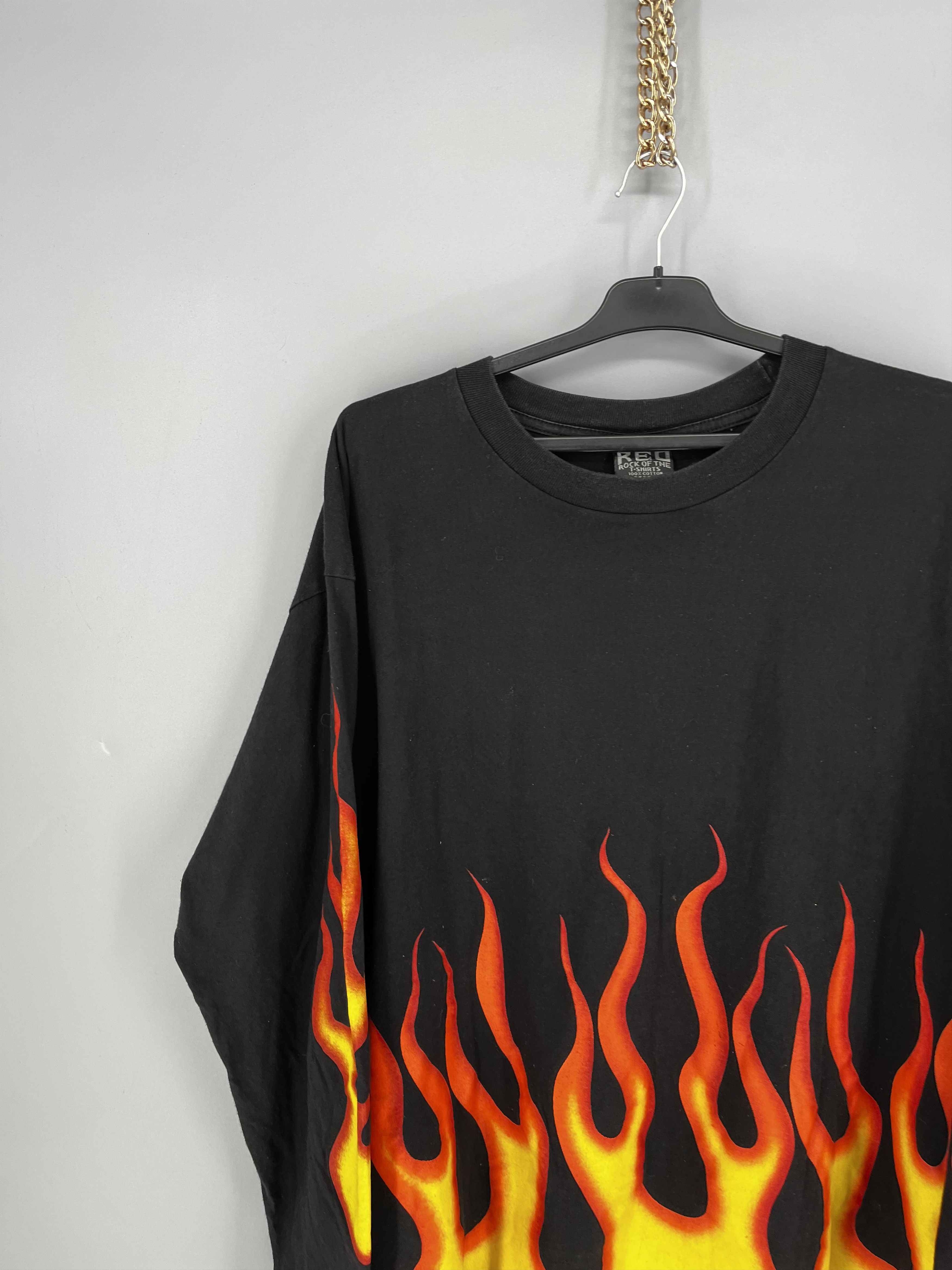 Vintage Vintage Y2K Flame All Over Print Longsleeve Tee Size US L / EU 52-54 / 3 - 4 Thumbnail