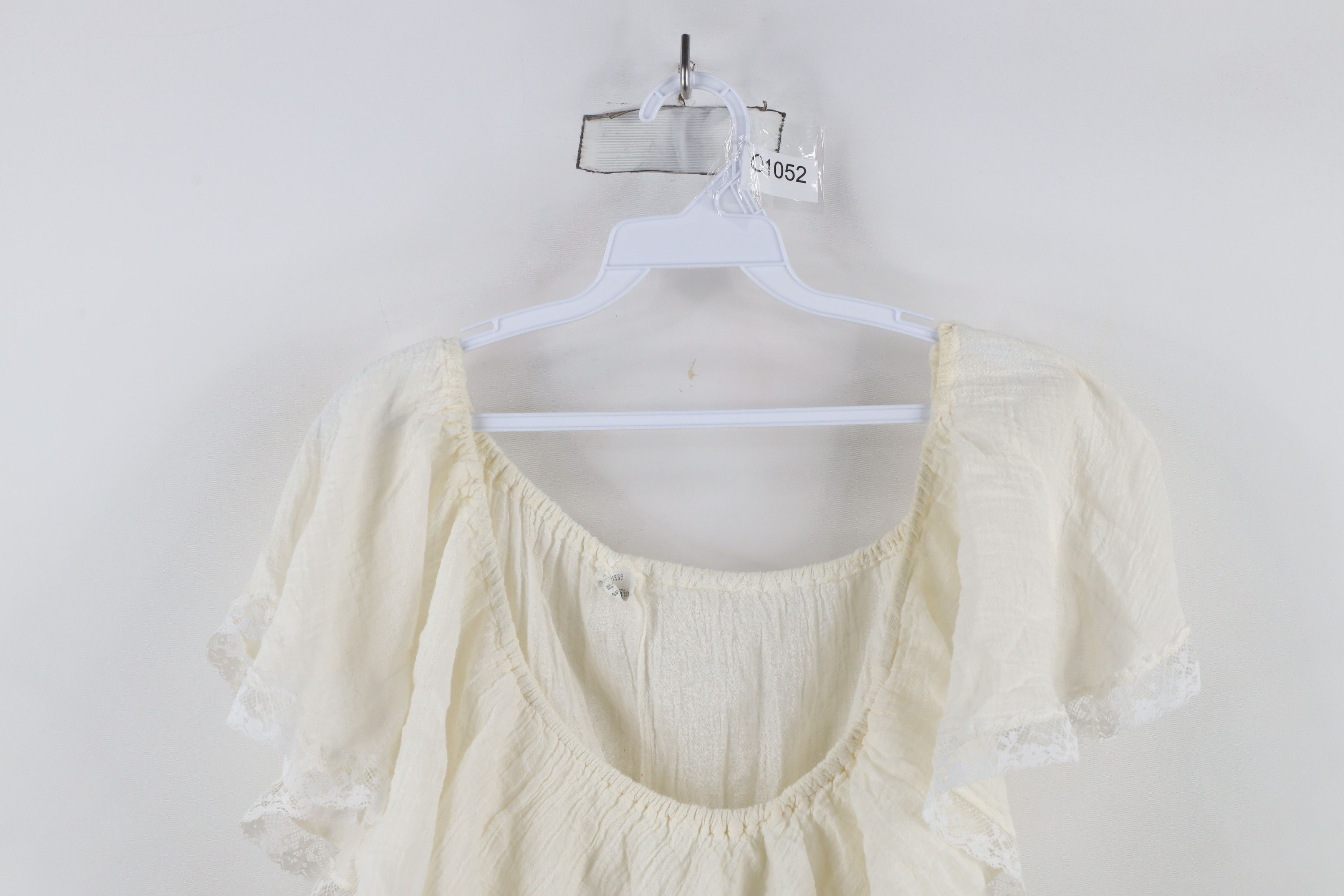 Vintage Vintage 60s 70s Prairie Farmhouse Gauzy Cotton Lace Dress Size XXL / US 16-18 / IT 52-54 - 2 Thumbnail