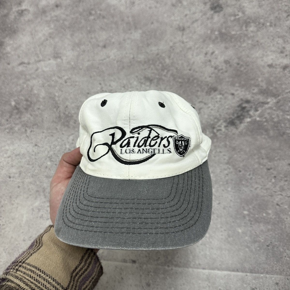 NBA Vintage 90s Los Angeles Raiders NFL embroidered cap y2k hype Size ONE SIZE - 2 Thumbnail