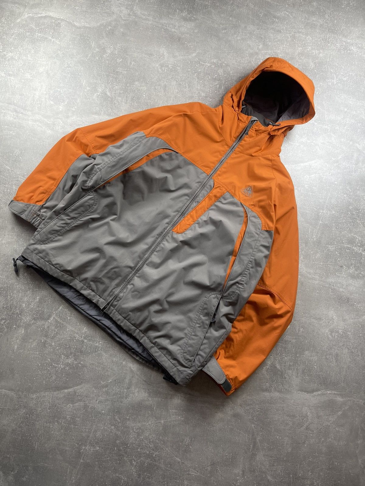 Nike ACG Nike ACG Vintage Thermal Layer Hooded Jacket Orange Gray Size US L / EU 52-54 / 3 - 1 Thumbnail