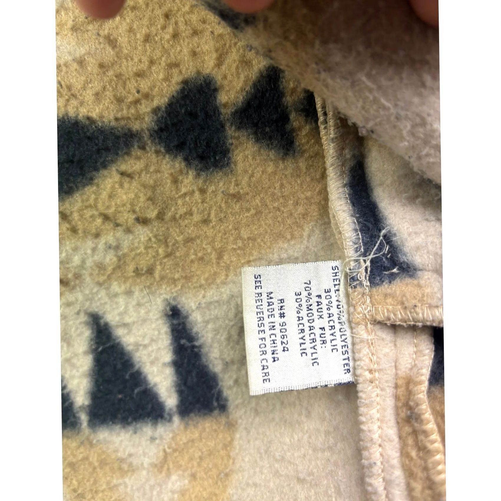 Vintage Tasha Polizzi Vest Womens M Tan Southwestern Fleece Hooded Fur Trim Open Front Geometric Bohemian Jacket/Coat Length Mid-Length Casual Summer? Size M / US 6-8 / IT 42-44 - 7 Thumbnail